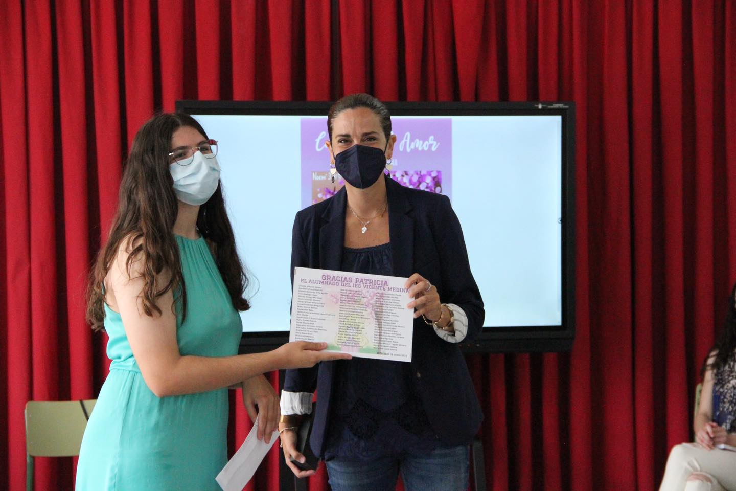Ayuntamiento de Archena - El libro ‘Cartas al amor, antología literaria’ es un proyecto educativo realizado por los alumnos y alumnas del IES Vicente Medina de Archena