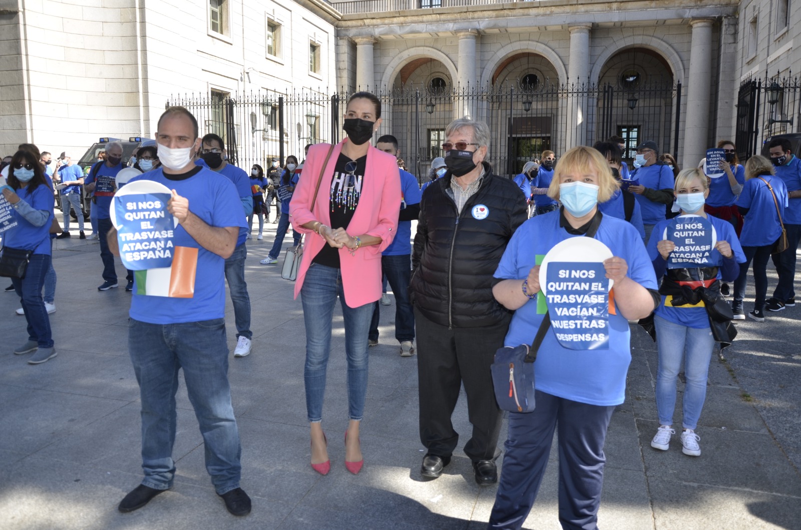 Ayuntamiento de Archena - La Alcaldesa también defiende en Madrid junto a regantes y agricultores el trasvase Tajo-Segura