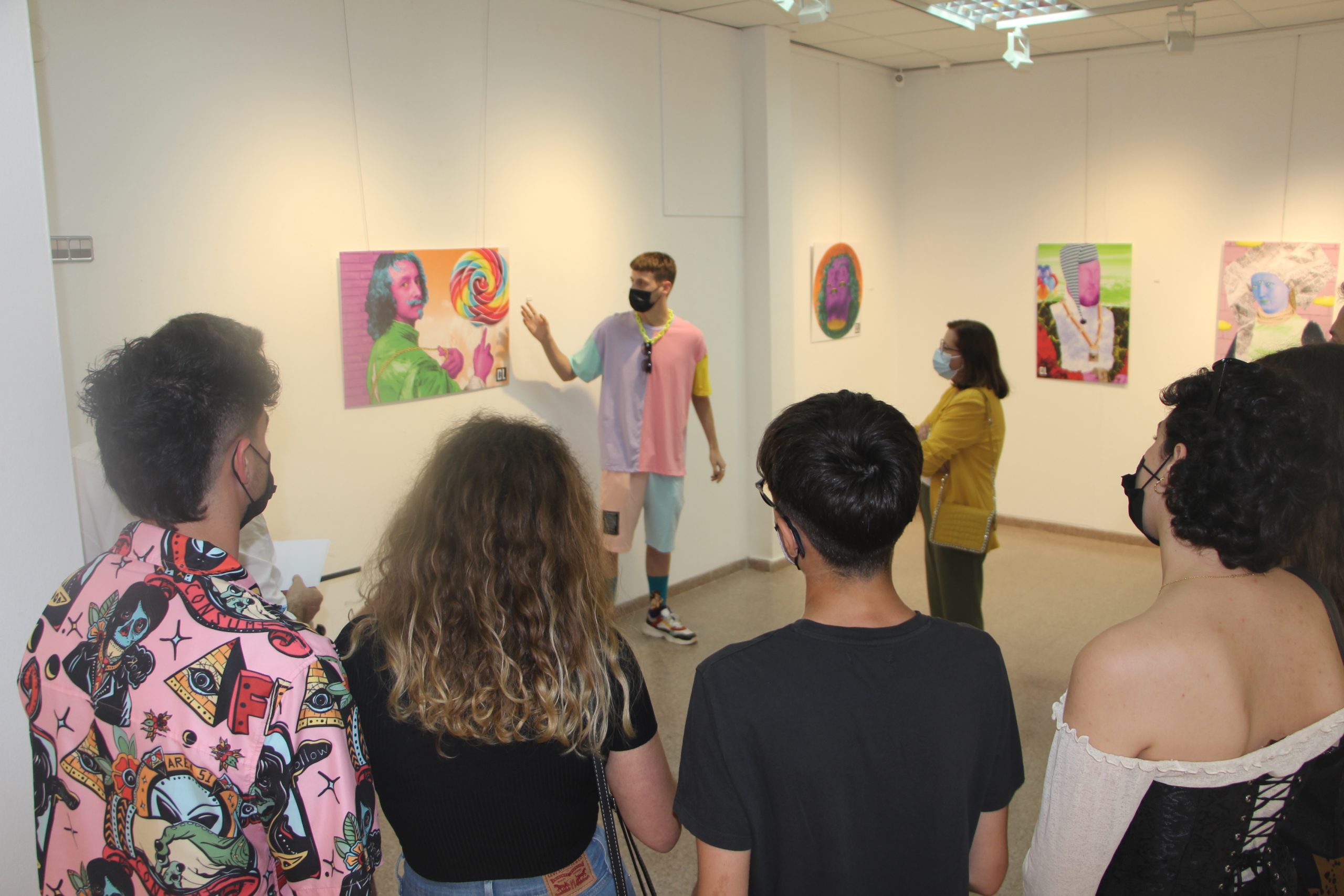 Cholo Art expone “Color Madness” en el Espacio de Artes de la Casa de la Cultura