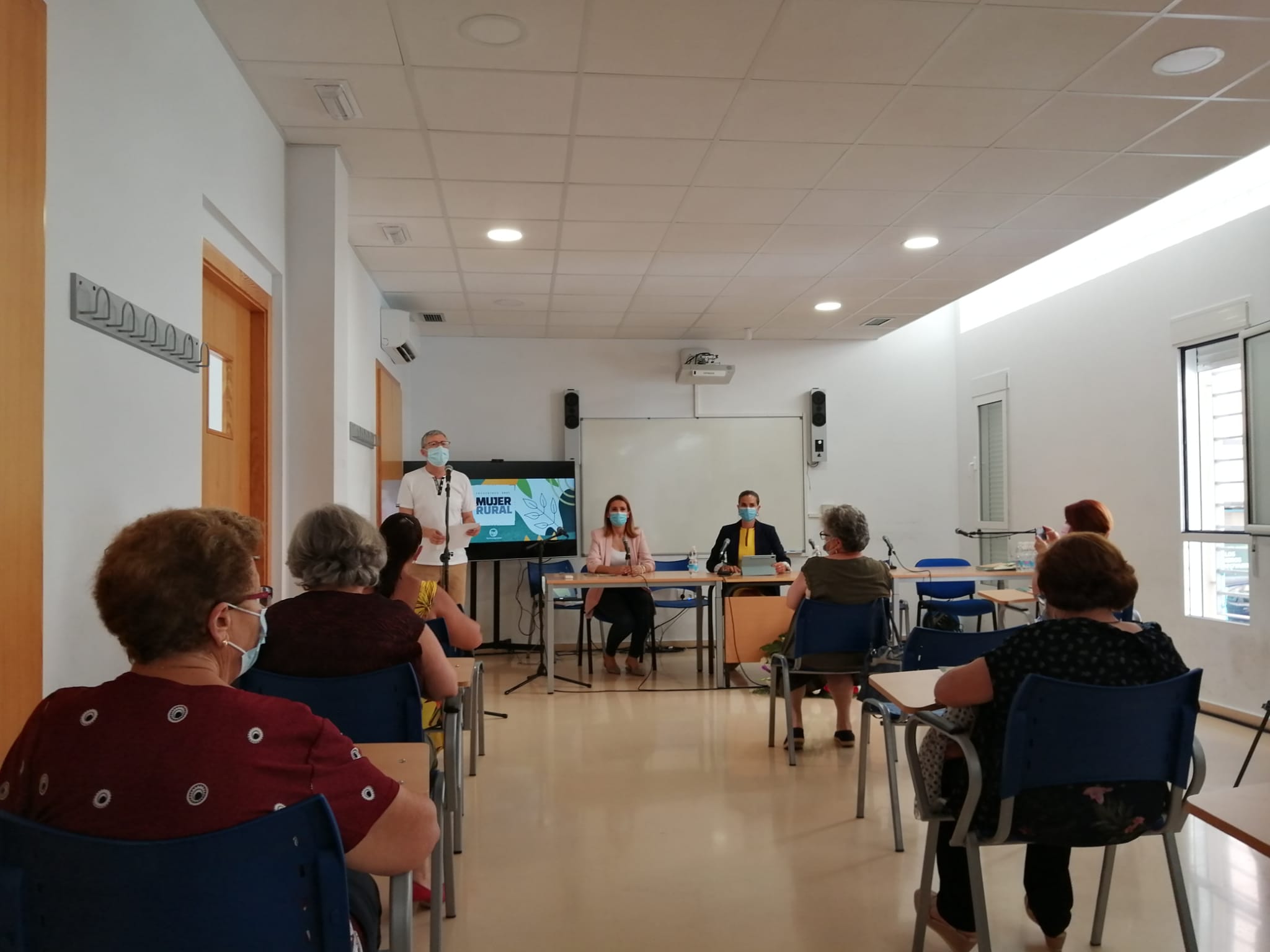 Ayuntamiento de Archena - La Presidenta de REDERMUR y Alcaldesa de Archena inaugura las Jornadas ‘Participación de la mujer en el ámbito de la toma de decisiones’