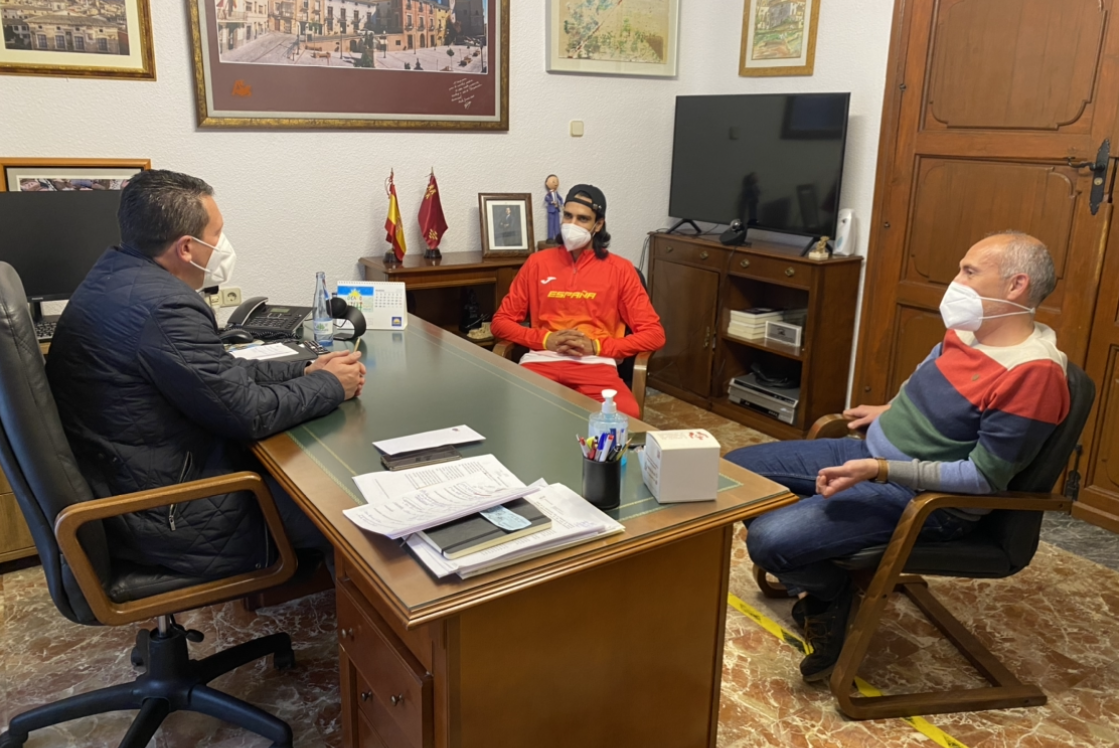 DEPORTES | El atleta muleño Mo Katir convocado en la delegación olímpica que representará a España en Tokio