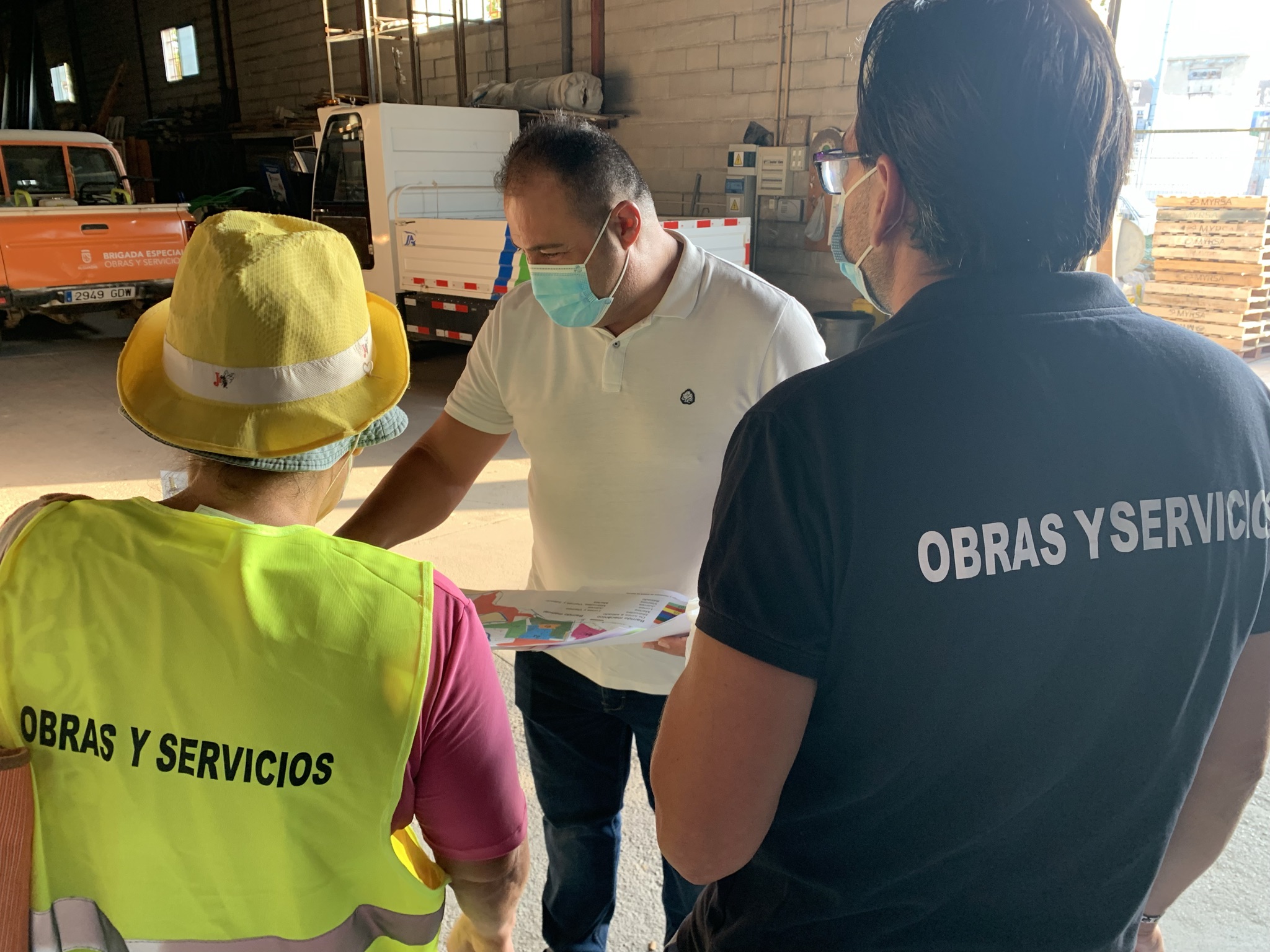La Concejalía de Obras y Servicios refuerza el servicio de limpieza viaria en las calles