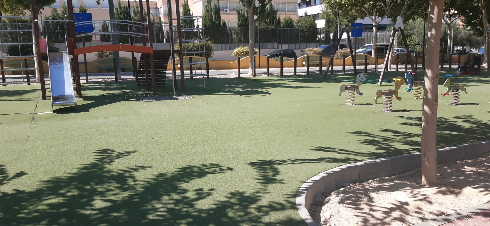 SERVICIOS MUNICIPALES | Invertirán 90.000 euros en la mejora de parques, jardines y zonas de recreo del municipio