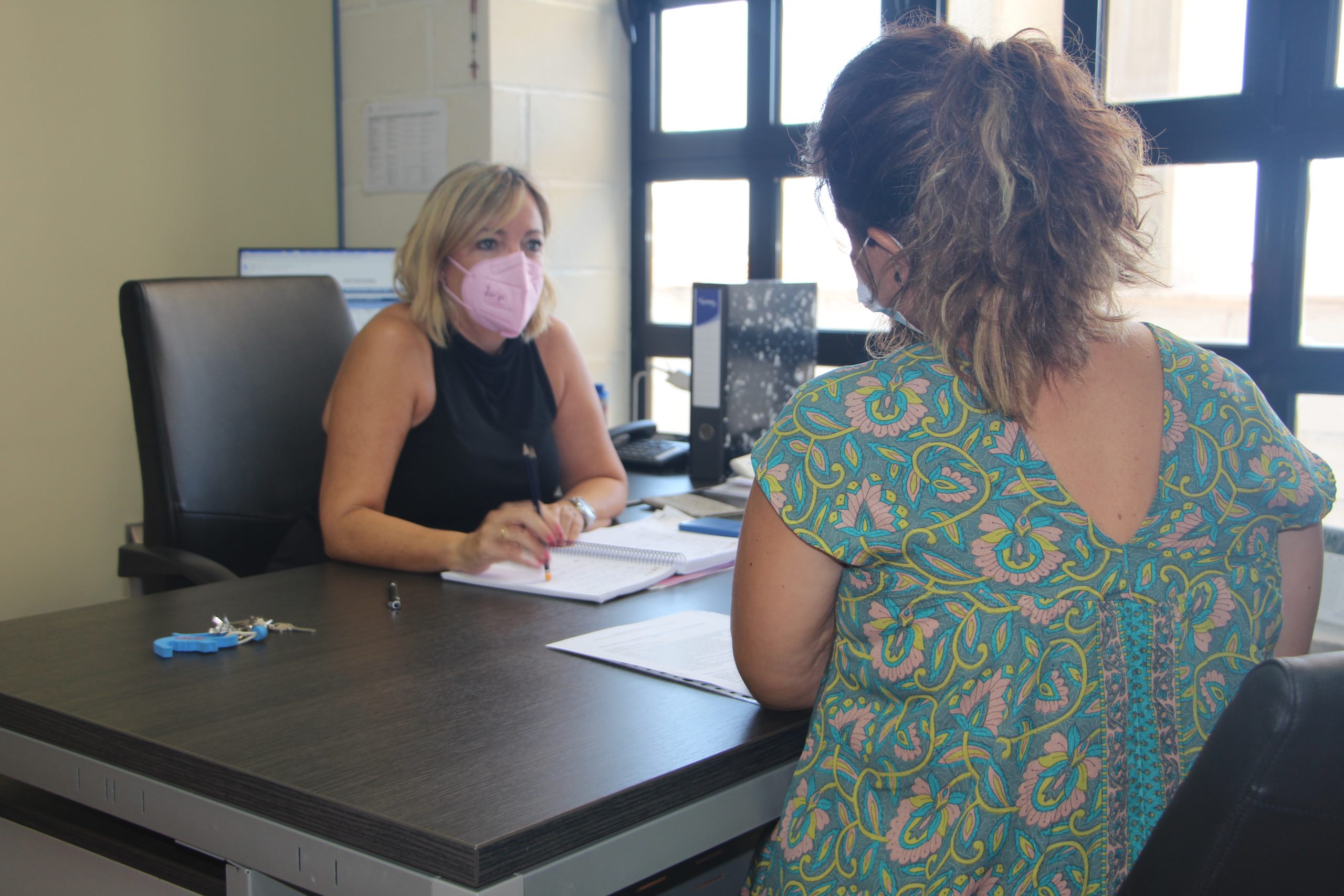 El Ayuntamiento destina 35 mil euros en ayudas de movilidad y material escolar y “Premios a la Excelencia”