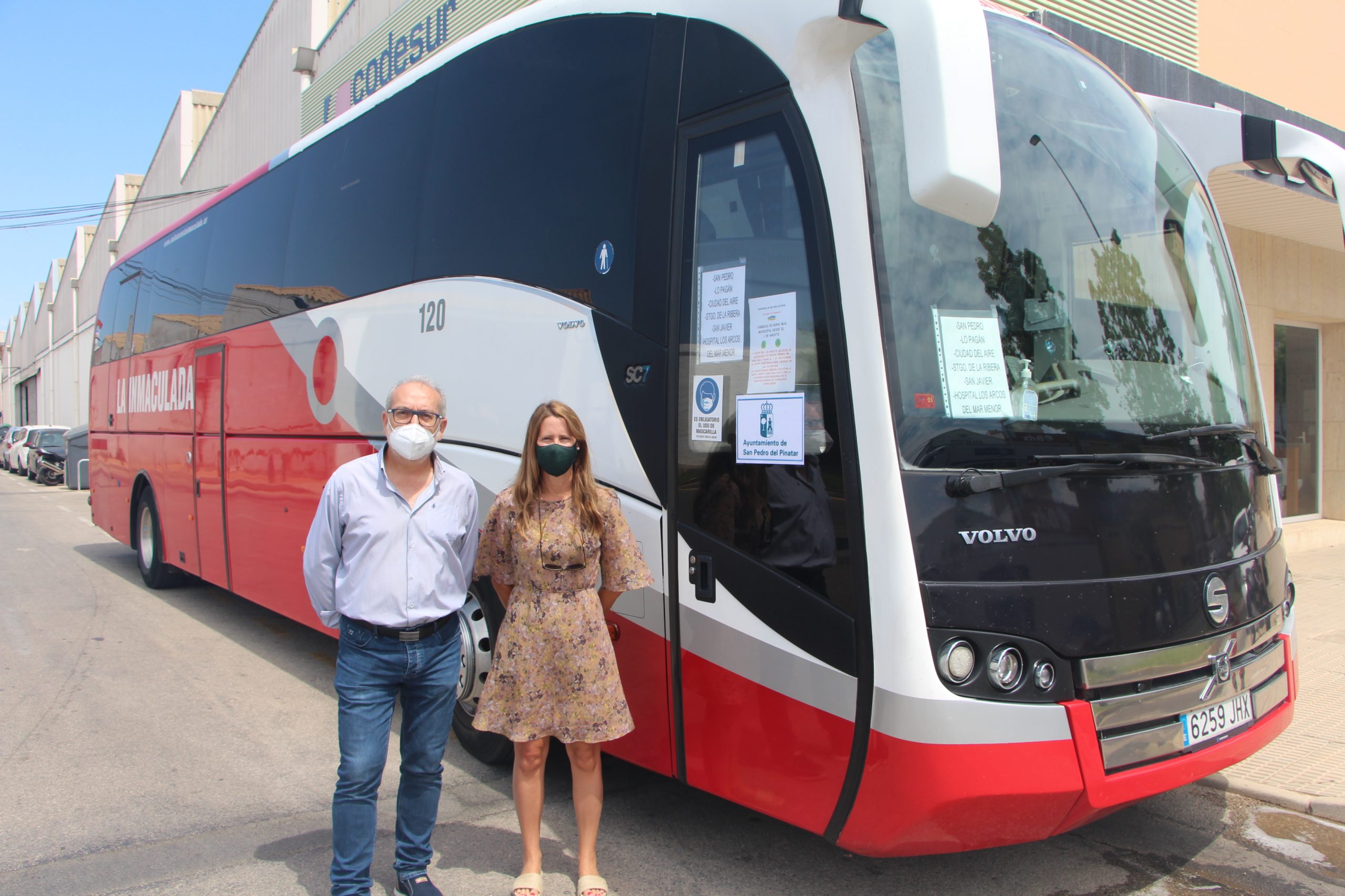 El Ayuntamiento y Autocares La Inmaculada implantan un sistema de abono transporte gratuito