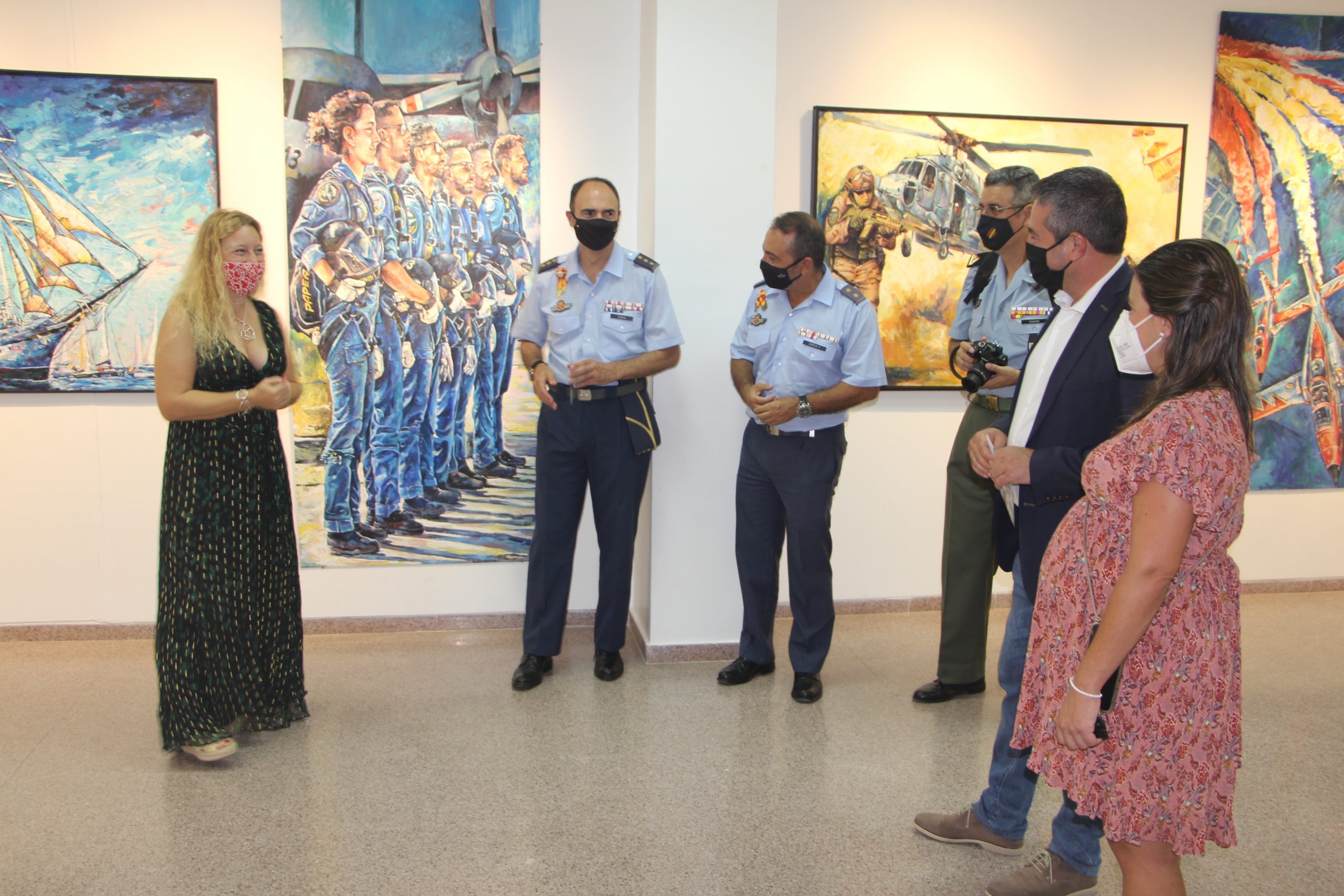 María Luisa Martínez muestra el lado más humano del ejército en “Aire, tierra y mar”