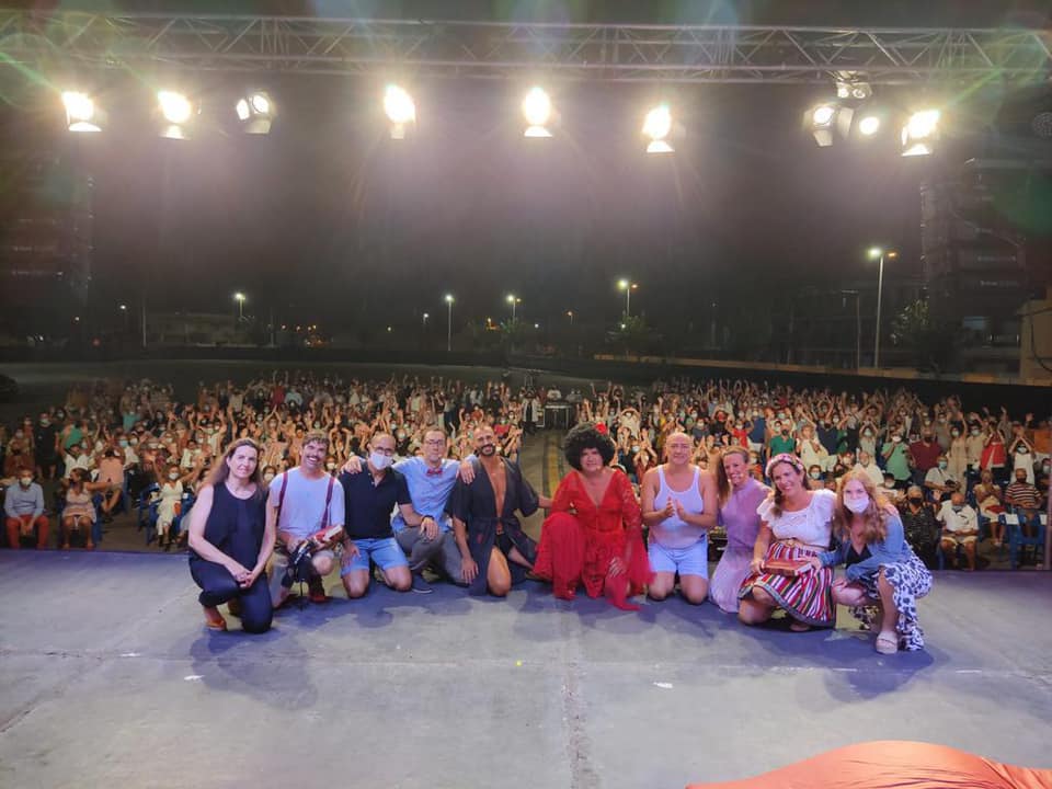 Tras un fin de semana de mucho teatro, la programación cultural terminará el jueves “A la Fresca”