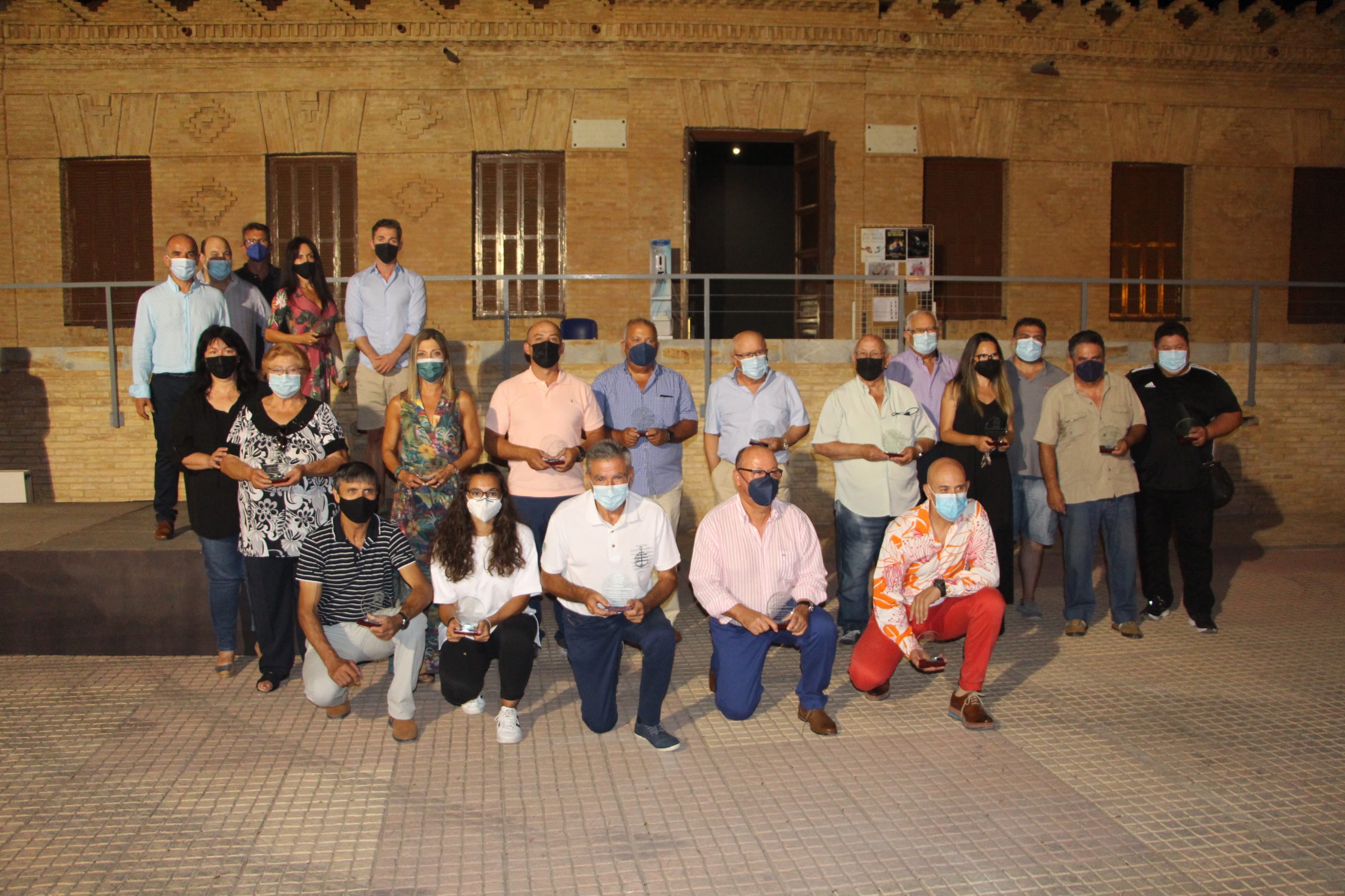 Una exposición rinde homenaje a los “Imprescindibles del Deporte Pinatarense”
