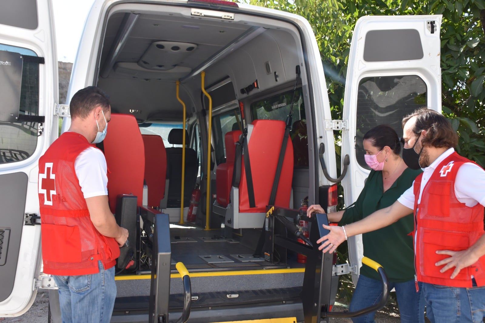 Ayuntamiento de Archena - Nuevo servicio de transporte adaptado gratuito para personas mayores y dependientes