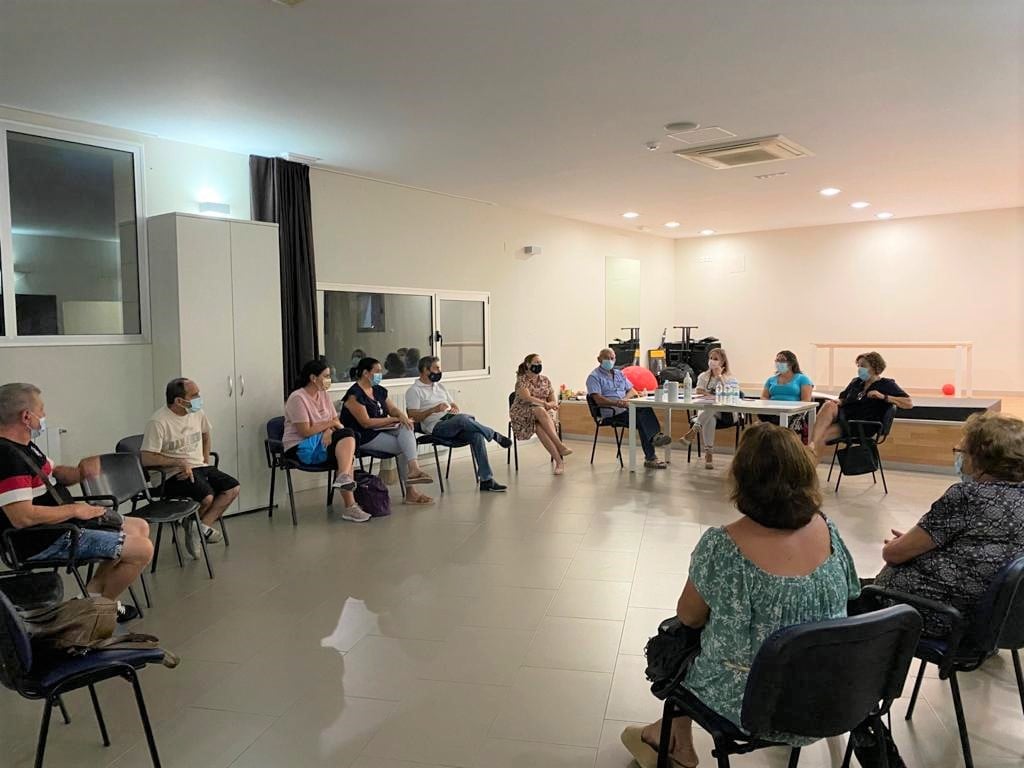 Ayuntamiento de Archena - Constituida la nueva Asociación de Padres y Familiares del Centro de Día Llano del Barco
