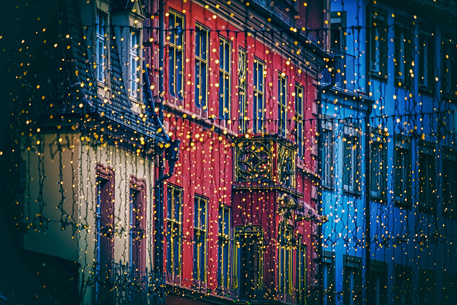 Inscripciones abiertas para el concurso de fachadas y balcones navideños