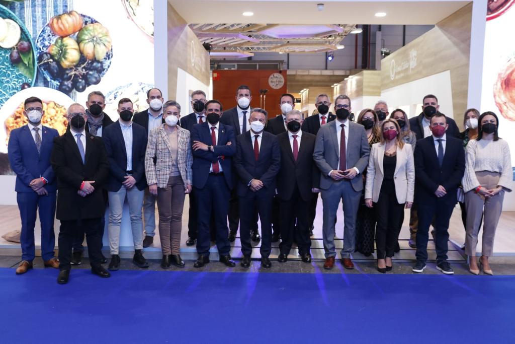 TURISMO | El Alcalde de Mula y la Concejala de Turismo asisten al principal escaparate turístico a nivel internacional, FITUR 2022, para la promoción de Mula como destino único y de calidad
