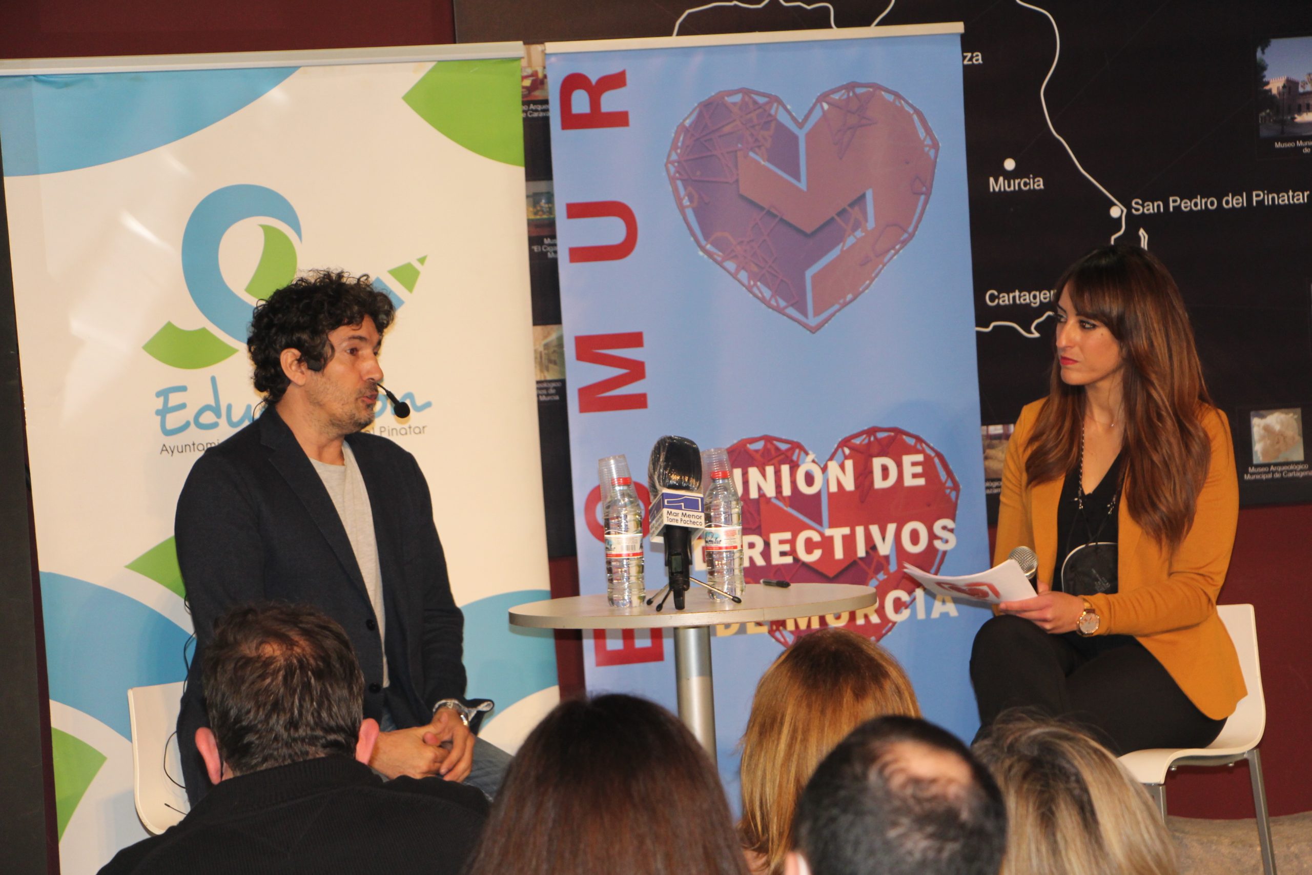 César Bona apuesta por un modelo de Educación que se centre en la mirada del alumno