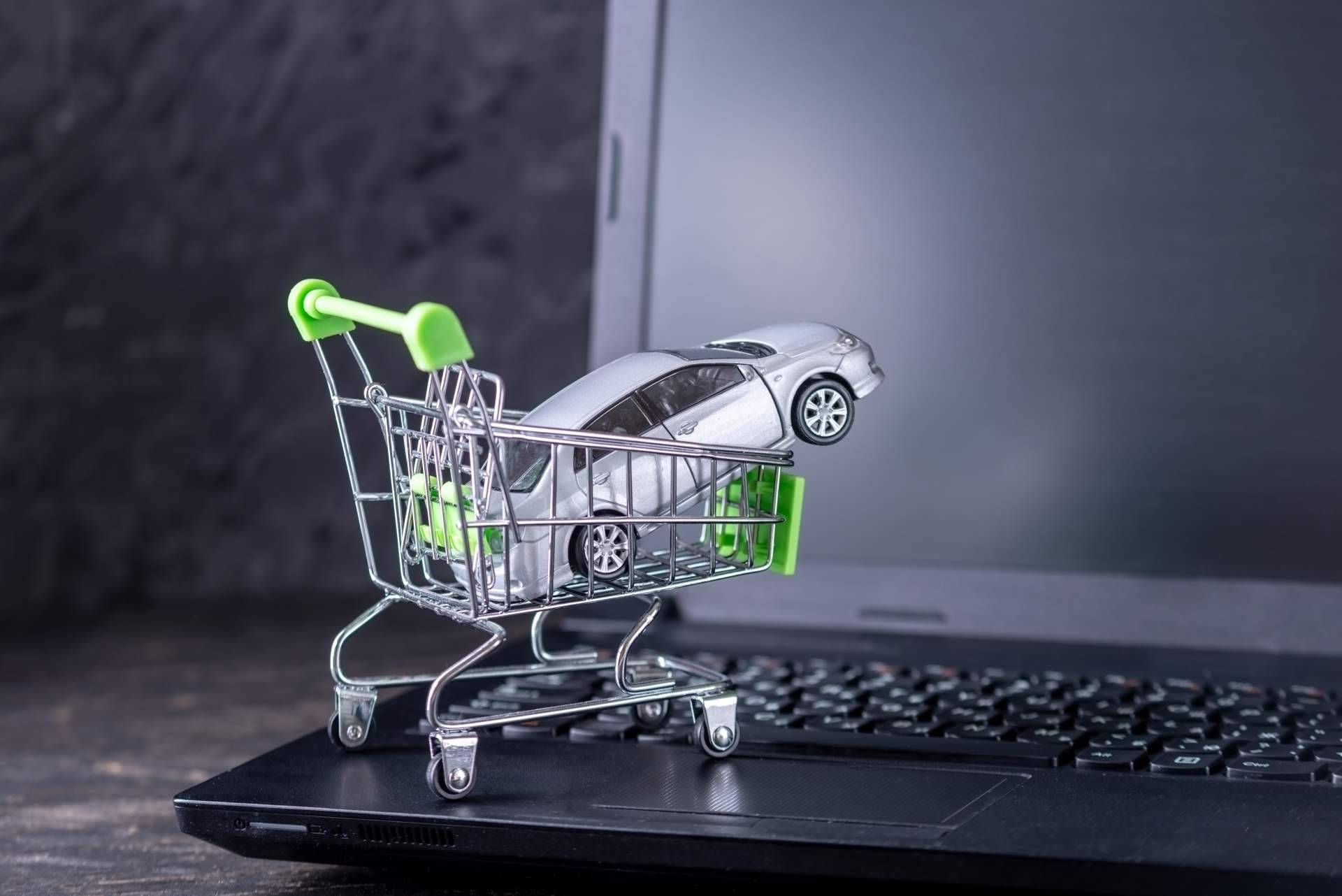 Está de moda la compra de coches online