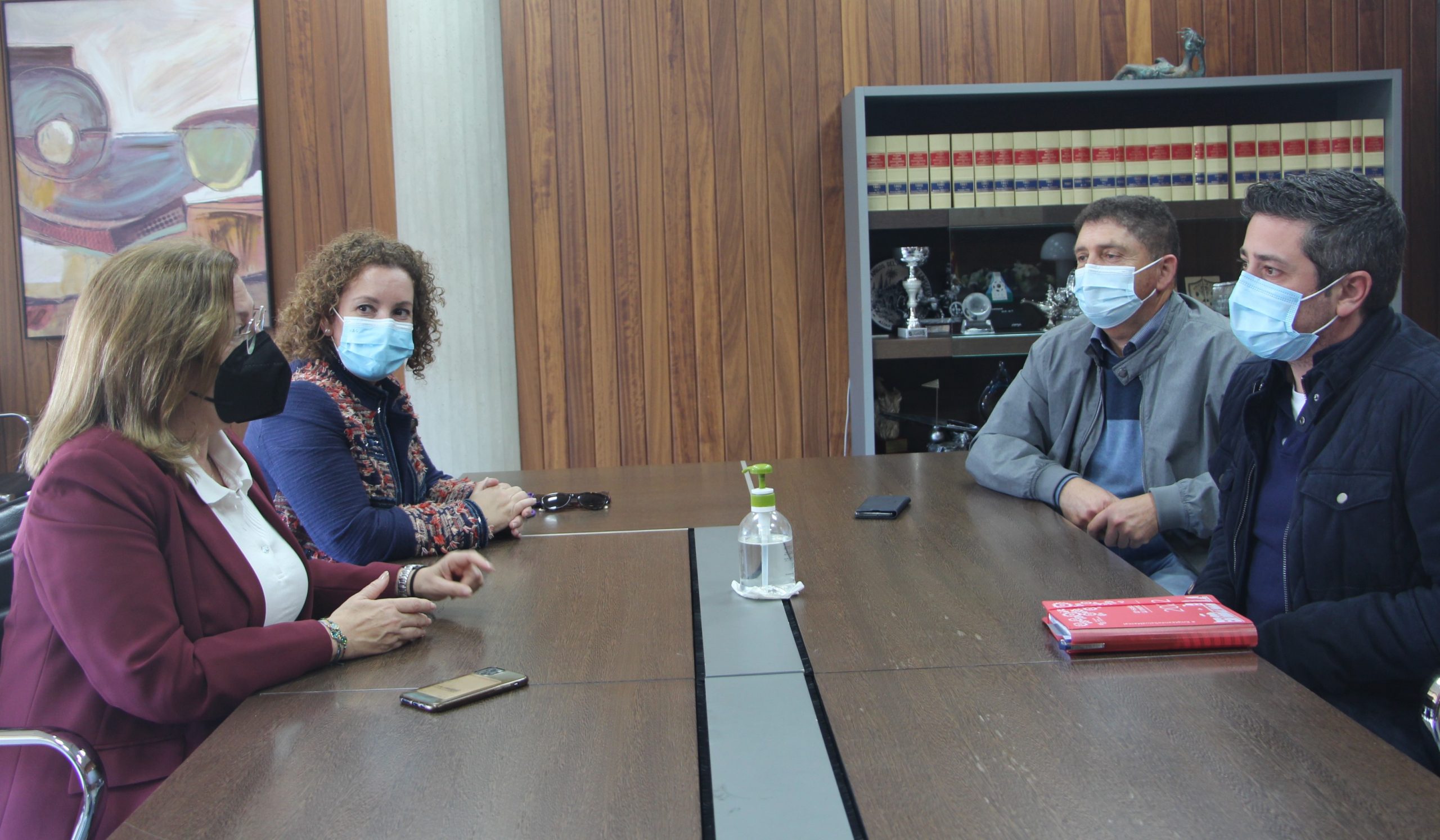 El Ayuntamiento y AFEMAR abordan los efectos de la pandemia en la salud mental