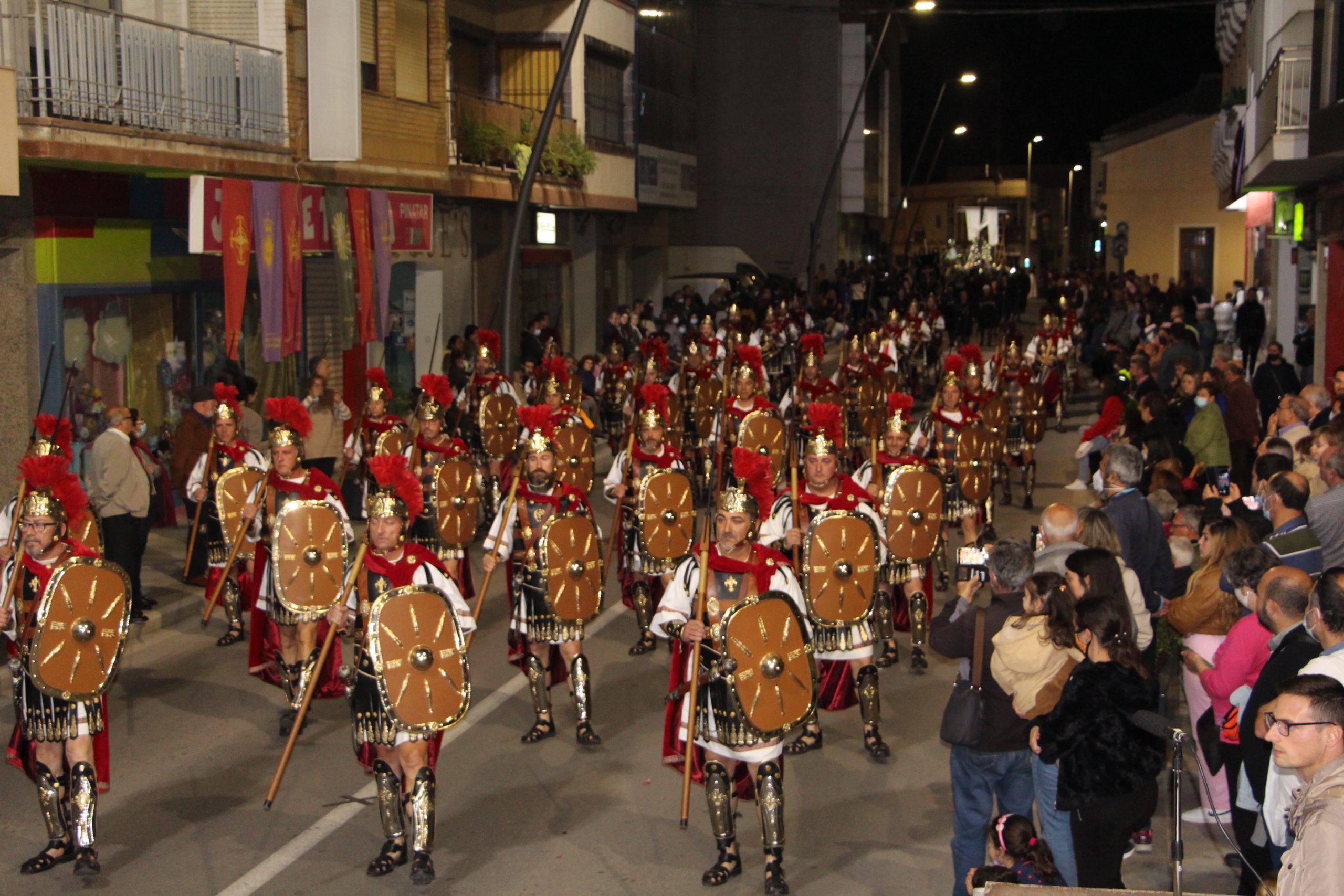 El Santo Entierro vuelve a llenar las calles de San Pedro del Pinatar de pasión y fervor
