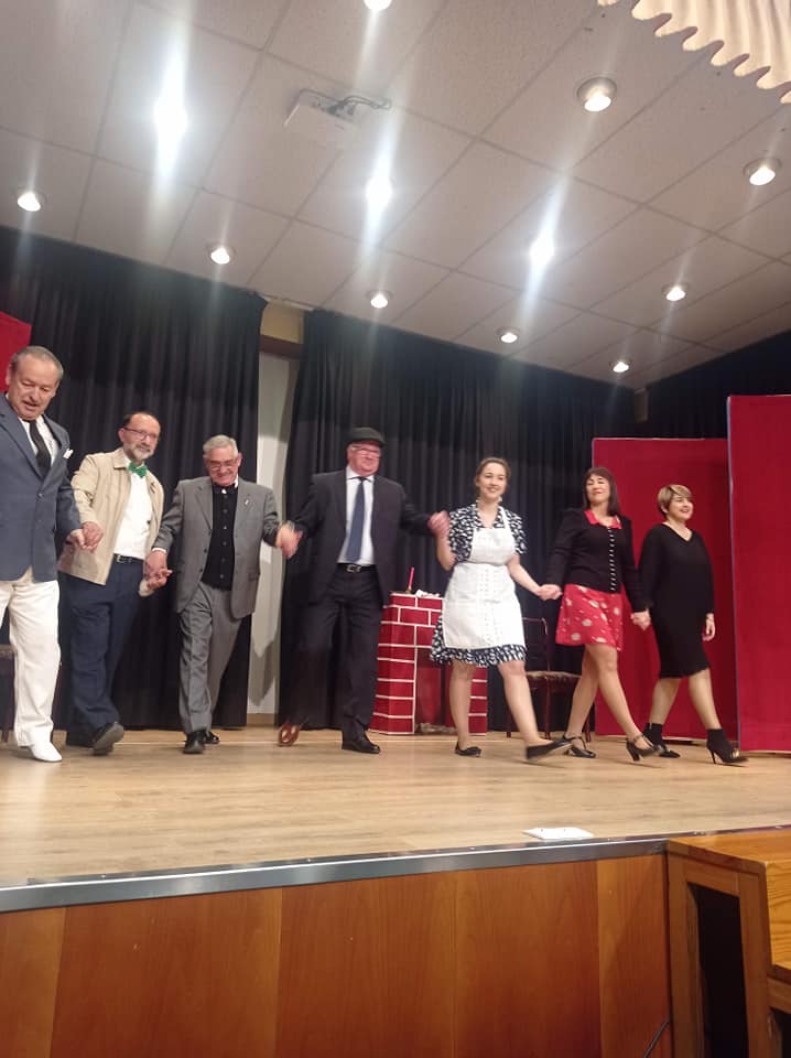 El grupo de teatro «El Molinico Alguaceño» representa dos obras en la localidad
