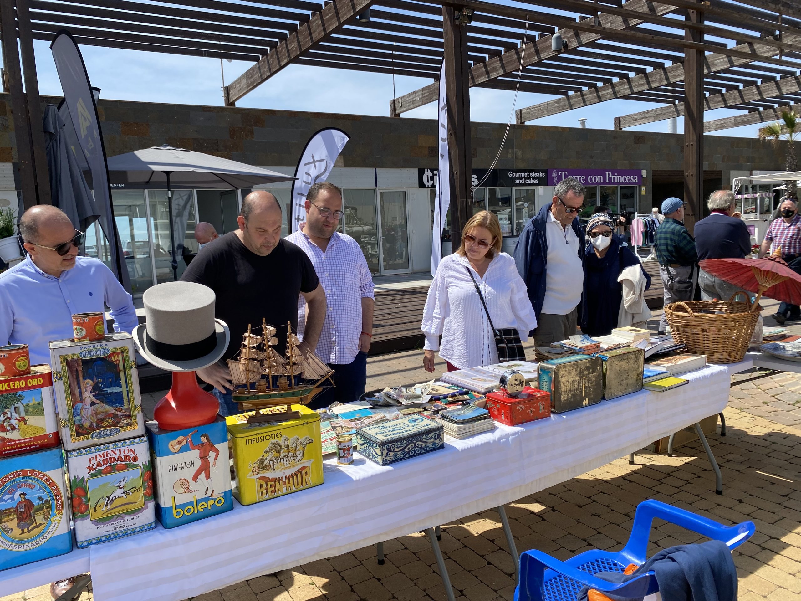 Más de veinte expositores se dan cita en la II Feria del Coleccionismo Marina de Las Salinas