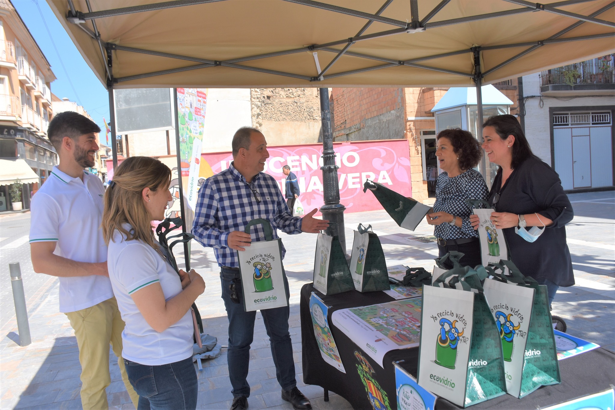 Ayuntamiento de Archena - Archena se une a EcoVidrio en la campaña “Reto Mapamundi” para promover el reciclaje de envases de vidrio en el municipio