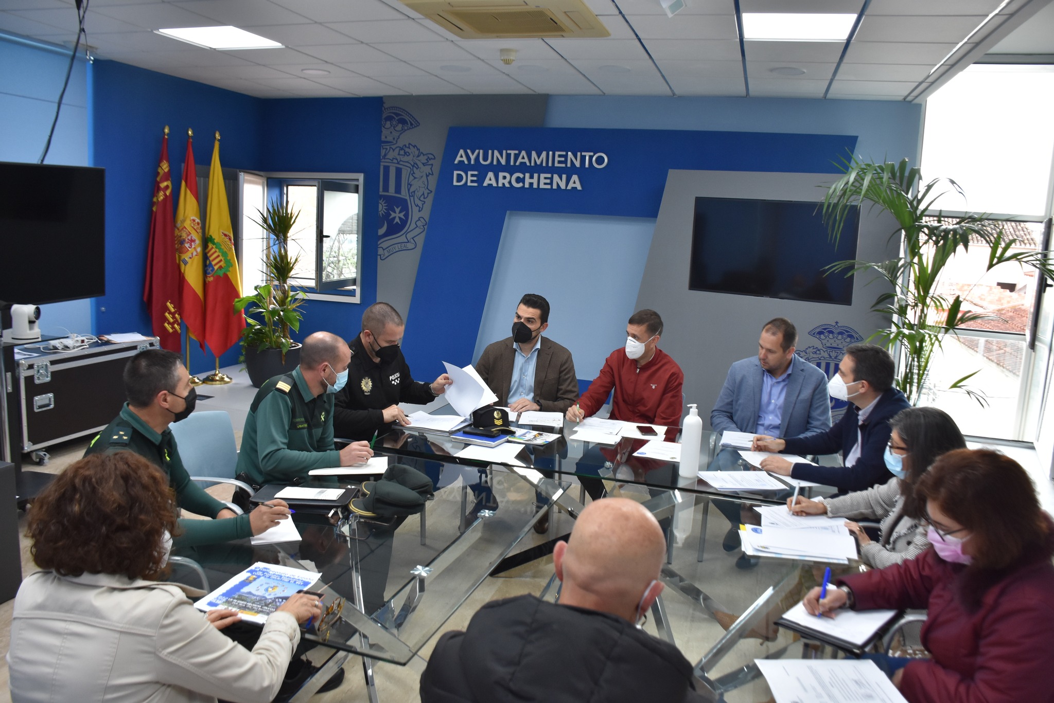 Ayuntamiento de Archena - Reunión de la Junta Local de Seguridad para planificar medidas de cara a la celebración del Campeonato Nacional de Colombicultura en La Algaida