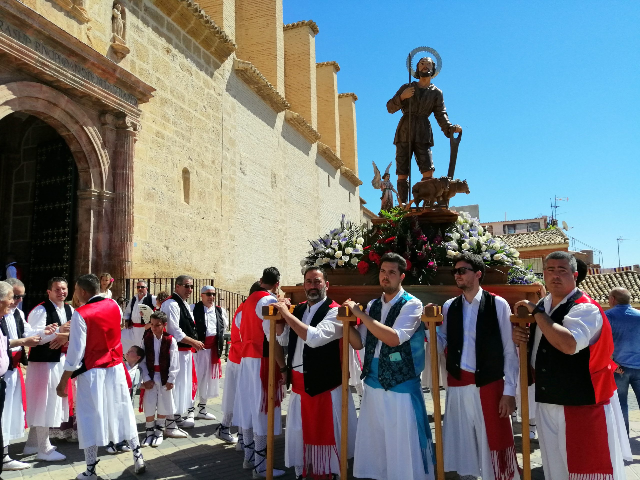 FESTEJOS | Fiestas de San Isidro: Concurso de Ornamentación tradicional de carpas y carrozas