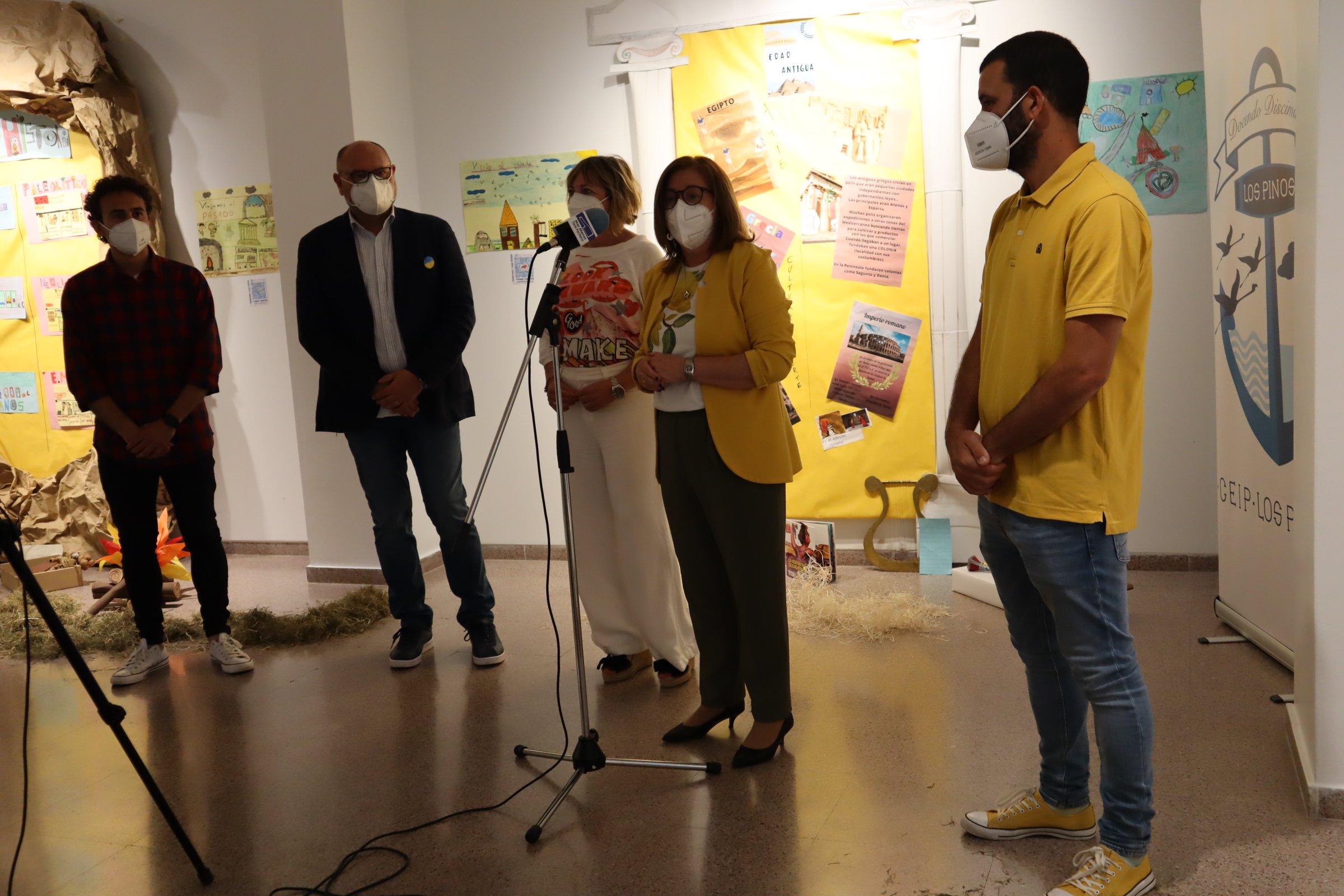Los alumnos del colegio público Los Pinos nos invitan a “Un Paseo por la Historia”