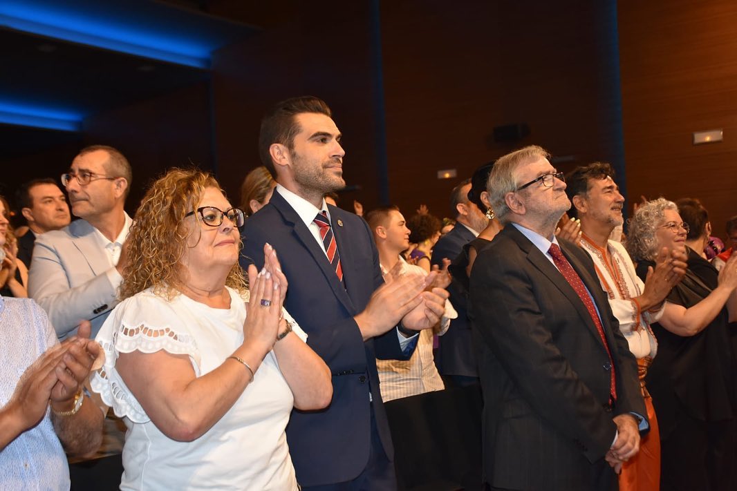 Ayuntamiento de Archena - Con el pregón del presidente de la Asamblea Regional, Alberto Castillo, se inician los festejos de Moros y Cristianos