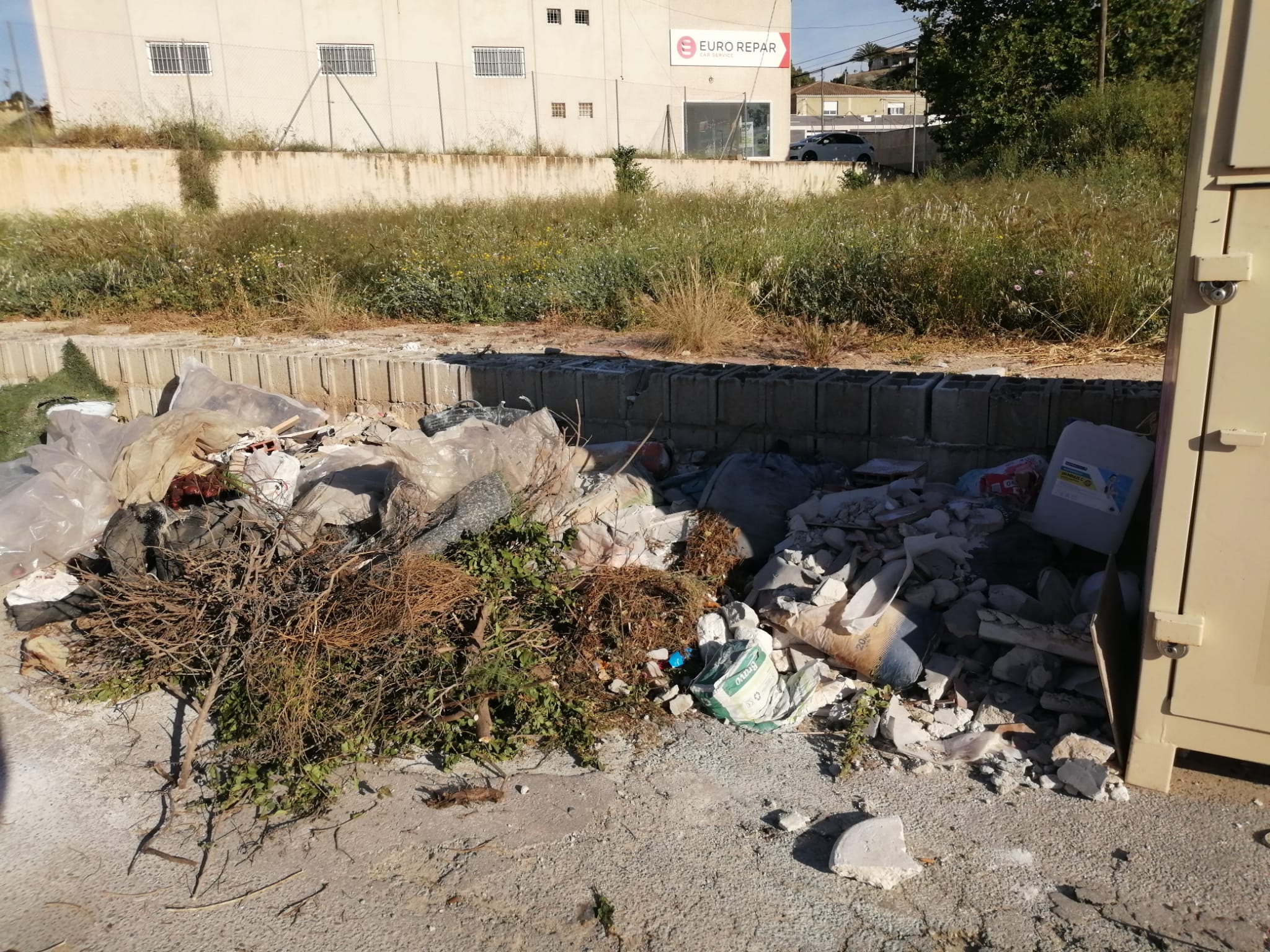 SERVICIOS | La Concejalía de Servicios Municipales y Mantenimiento anima a todos los vecinos a usar el Ecoparque para mantener la Ciudad limpia y ordenada