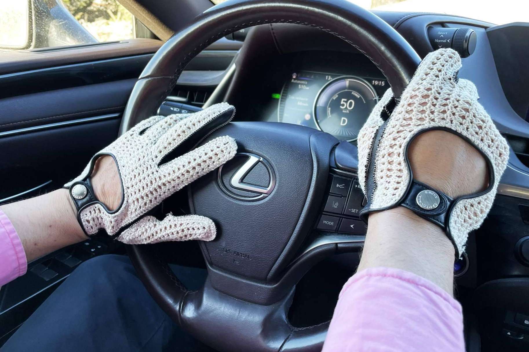 Guantes de conducir para el verano en el amplio catálogo del que dispone Santacana