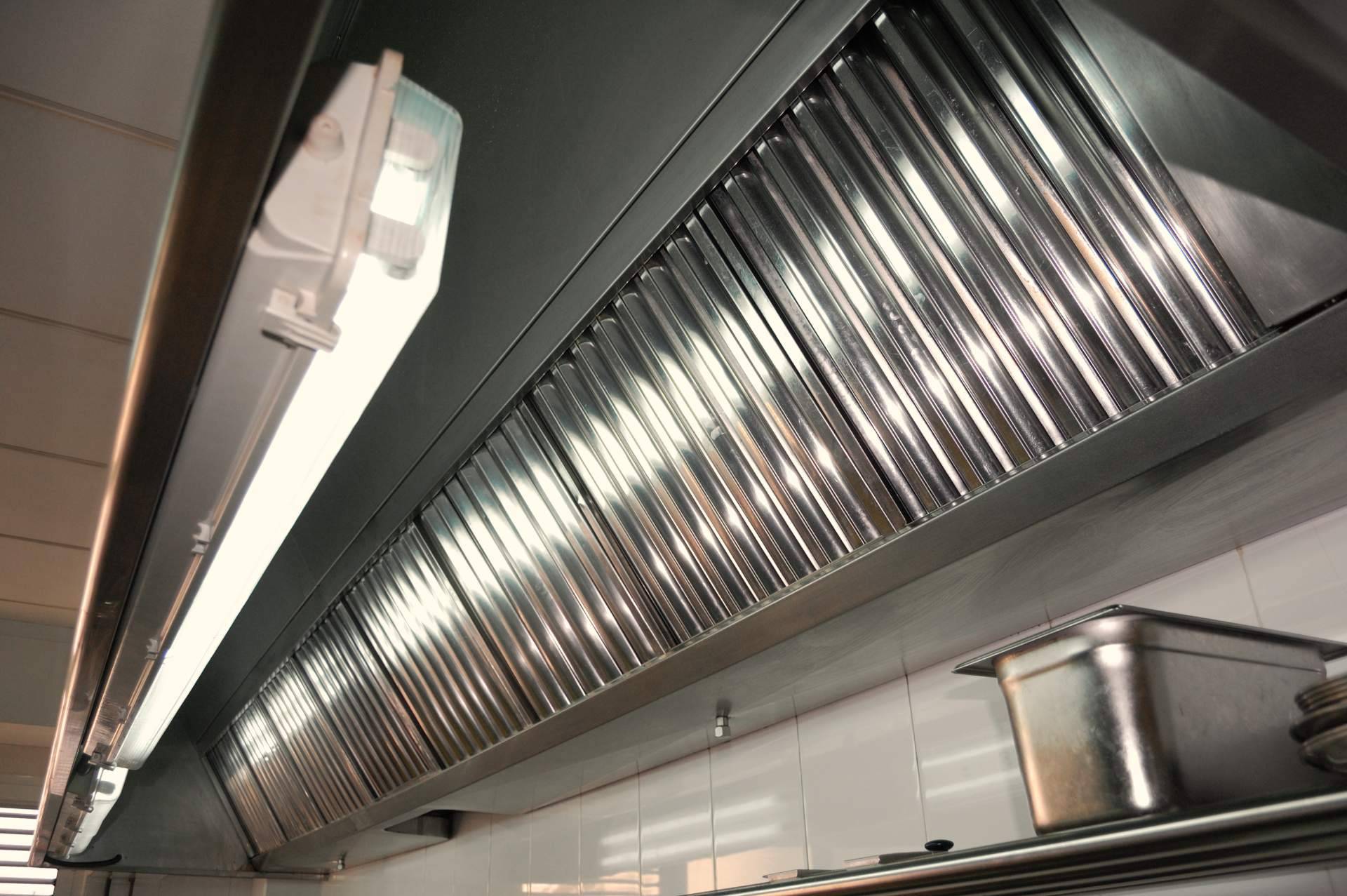 Campanas para cocina industrial, ¿para qué sirven?