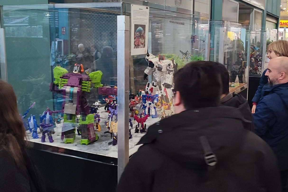 La exposición 'Transformers 40 años de Cybertronica' en el Mercado de las Ventas del 7 al 30 de junio.