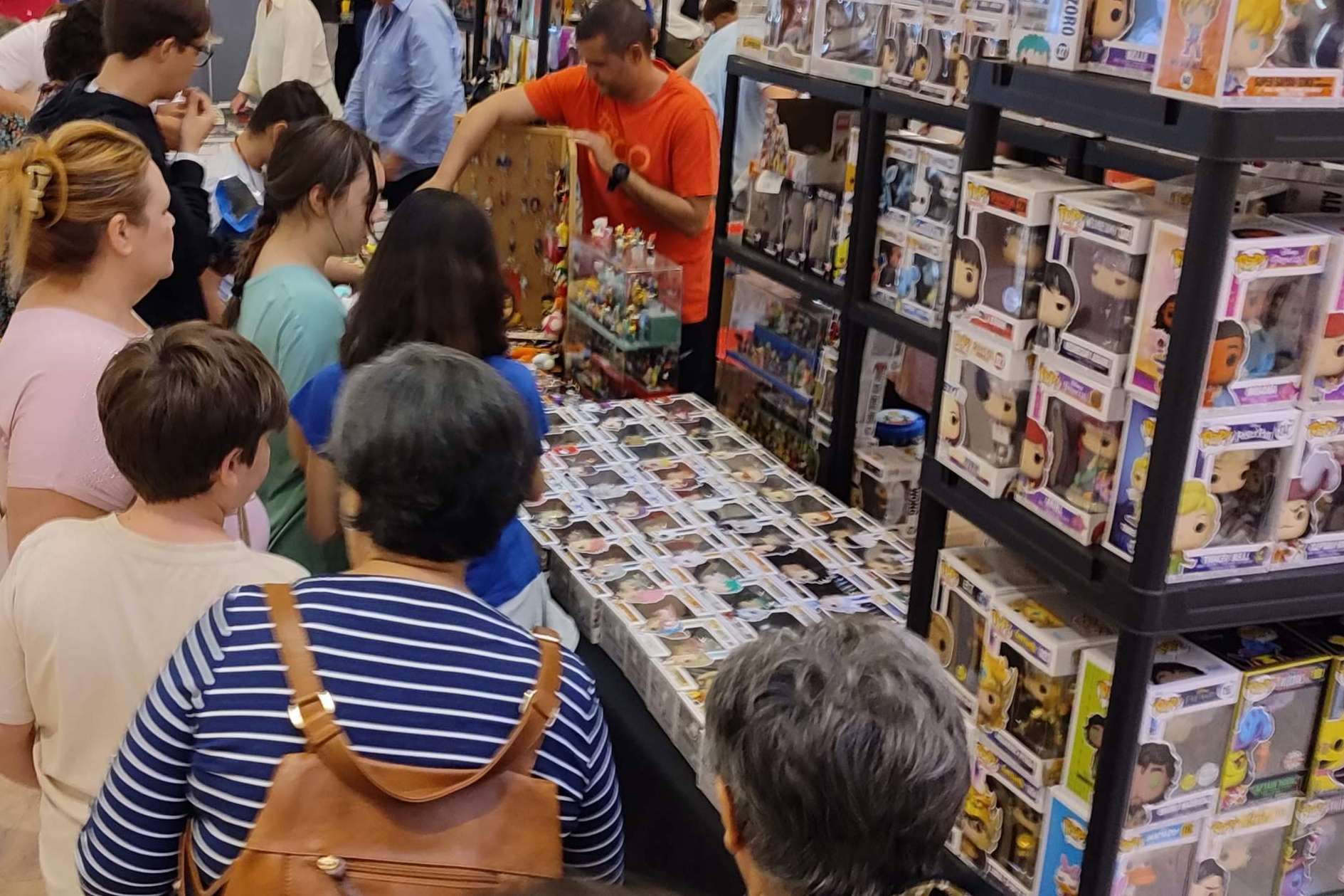 Cruzar la plataforma 9 ¾ y emprender el viaje al centro comercial Plaza Loranca 2 este sábado 8 de junio