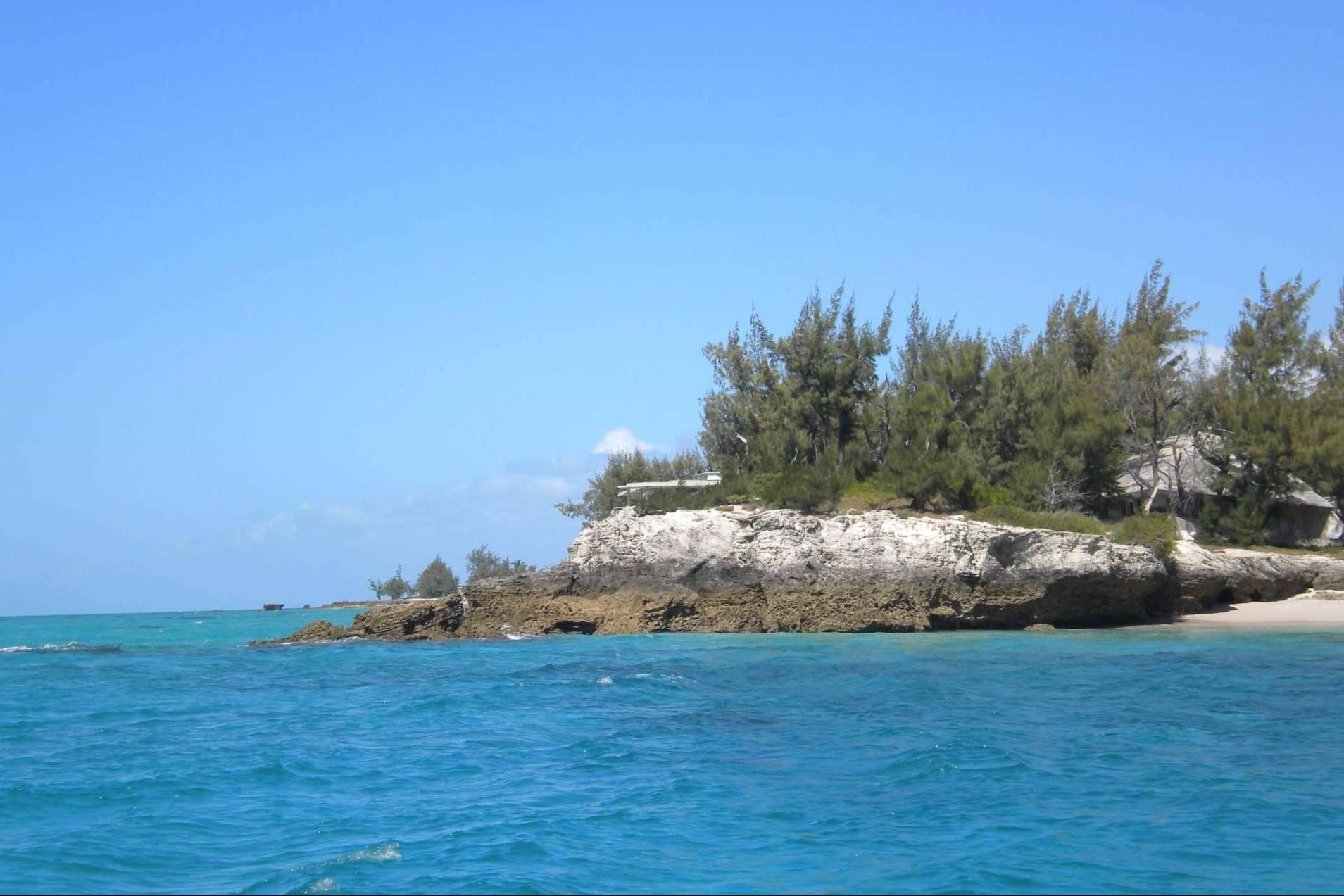 6 playas escondidas para visitar este verano