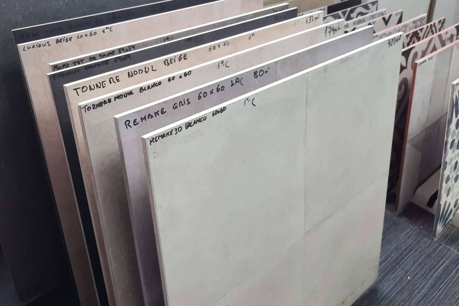Los azulejos outlet son la alternativa ideal para renovar a bajo coste