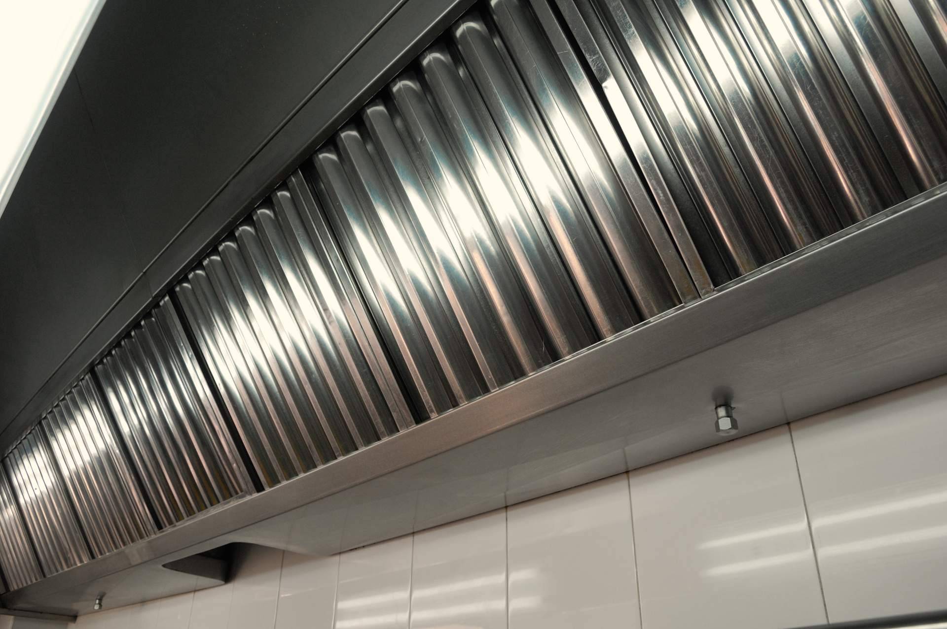 Soluciones personalizadas con campanas de cocina industriales
