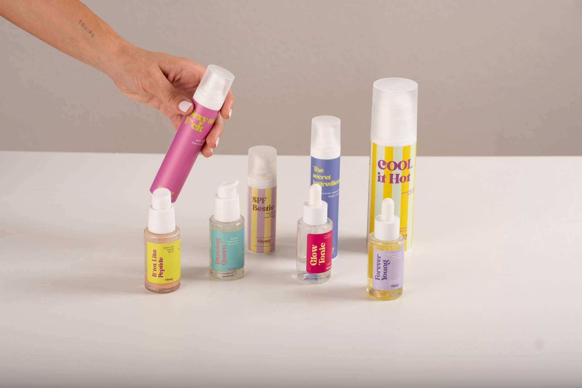 Glessy Cosmetics; La marca española de cosmética natural que combina biohacking, belleza sostenible y agota su stock en un solo fin de semana