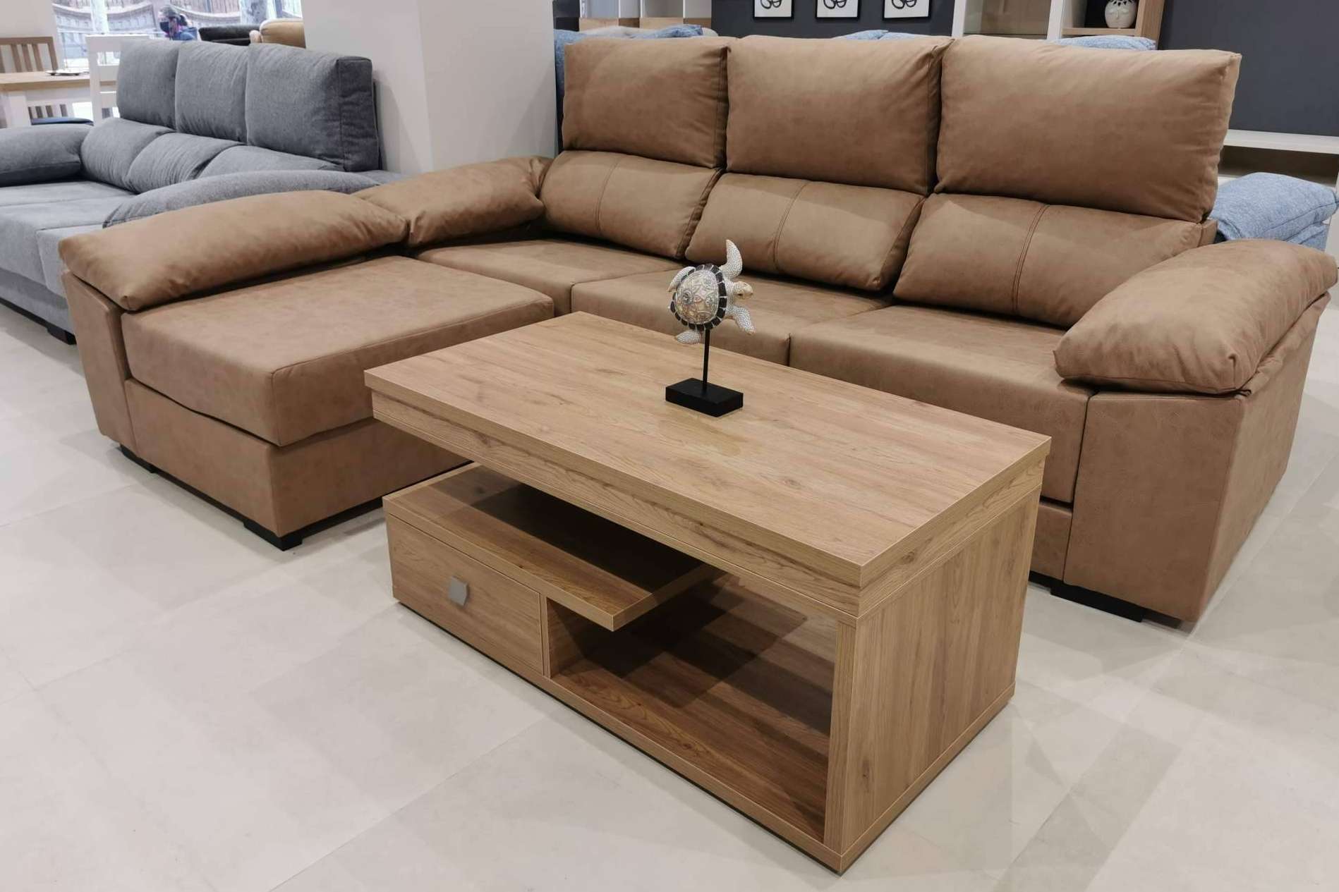 Franquicias Ahorro Total llega con el Black Friday en muebles, a partir del 1 de noviembre