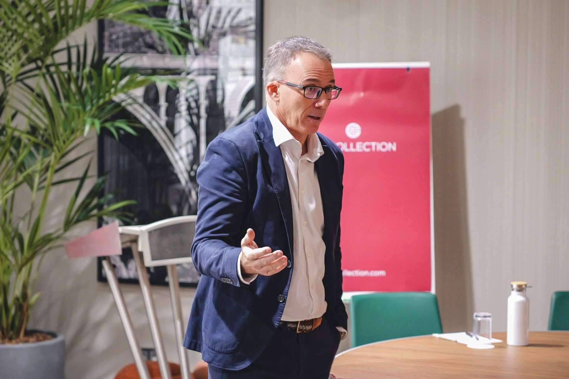 '¿Hacemos comunicación? Sí ¿Cómo lo hacemos? Adaptándola a los clientes'