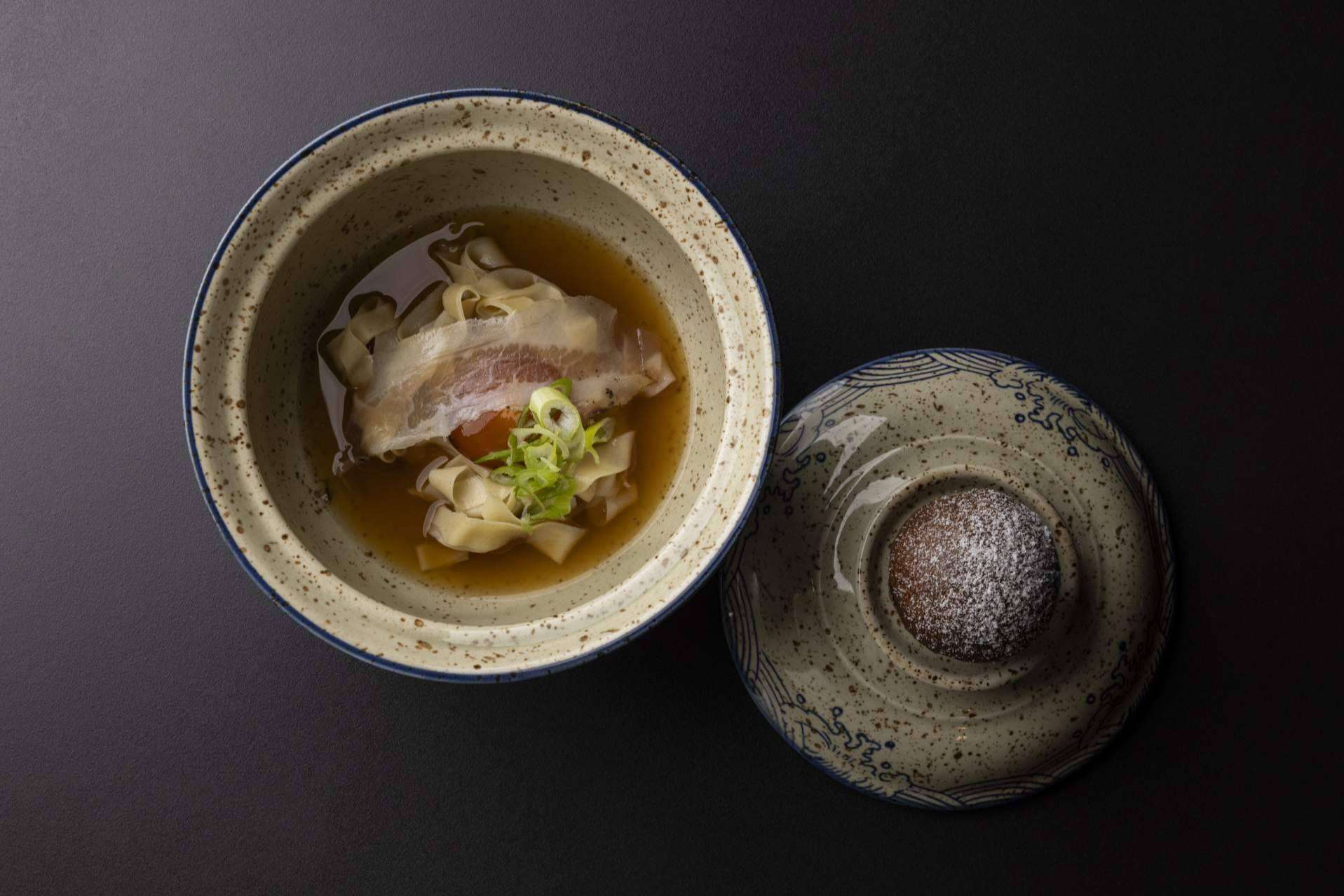 MU.NA, definido por la Guía Michelin como el único restaurante de cocina fusión, japonesa contemporánea