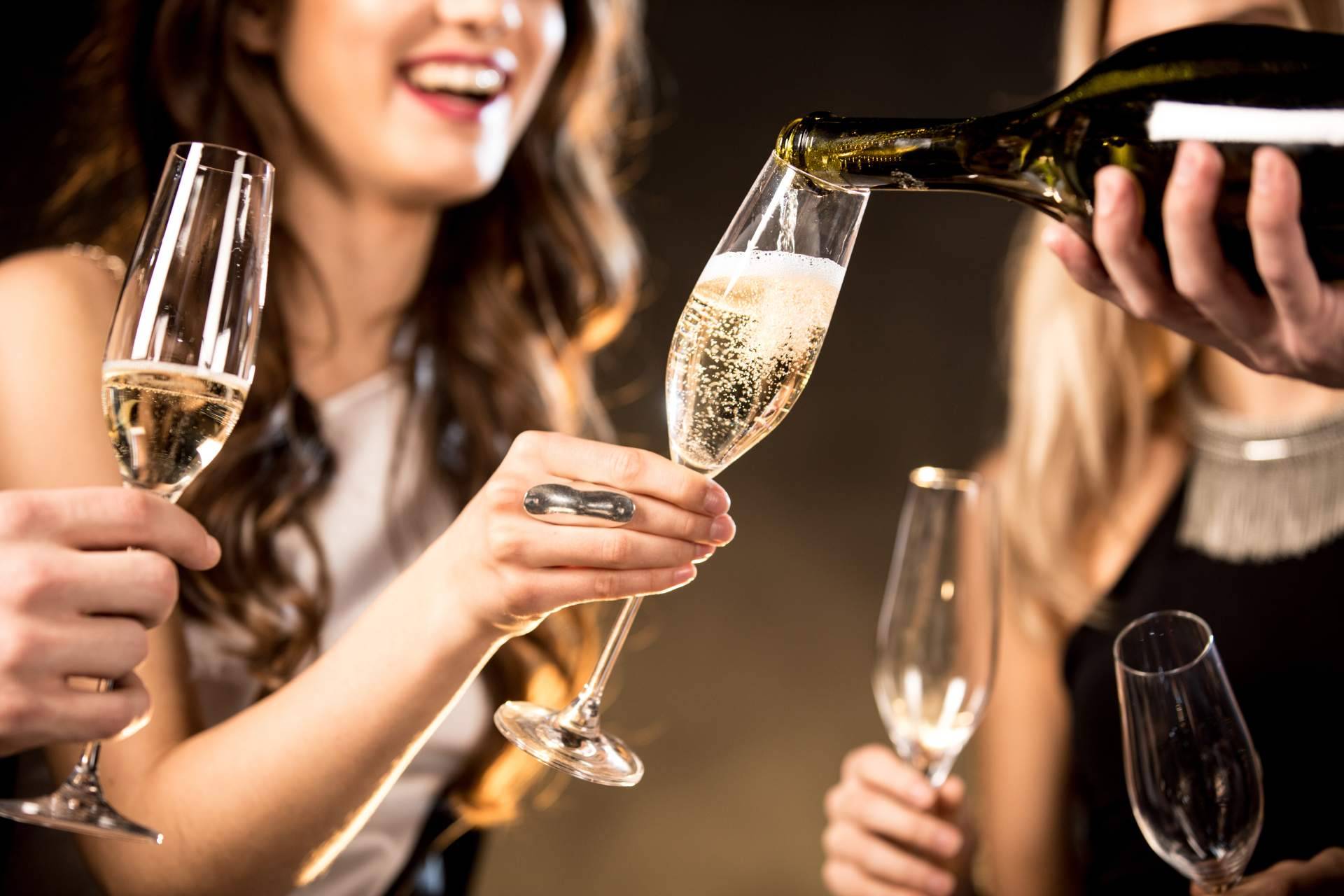 La tienda online Naturelovers Wines presenta los cavas Montesquius para amantes del vino natural