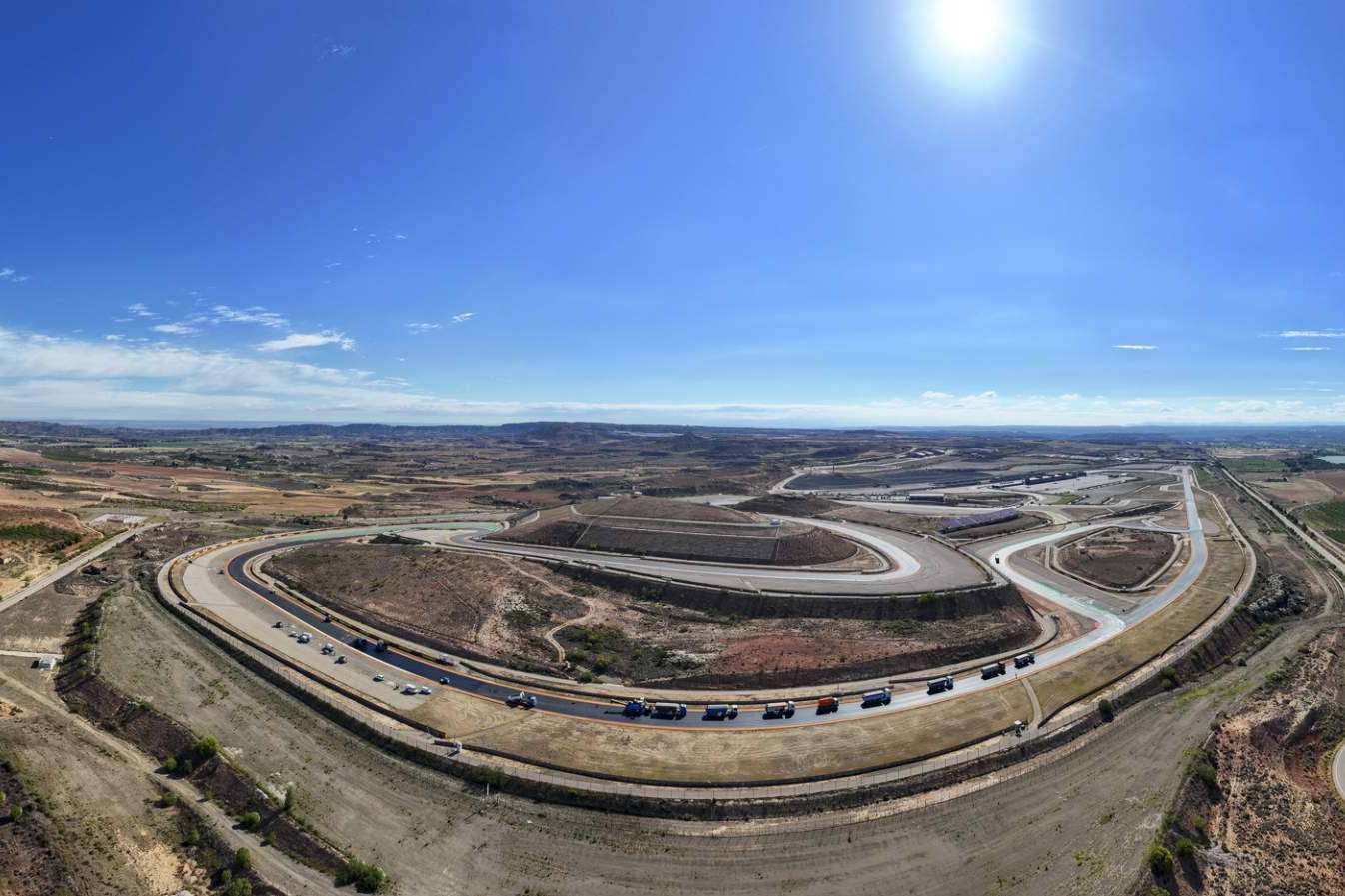 Dronessence; Perspectivas aéreas que transforman la documentación de obras