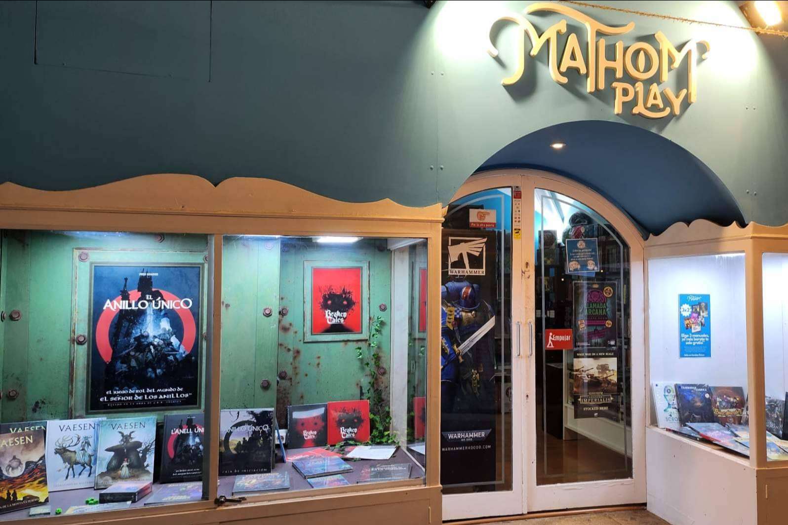 La tienda especializada Mathom Store amplía su oferta de juegos de mesa y rol con las últimas novedades del sector