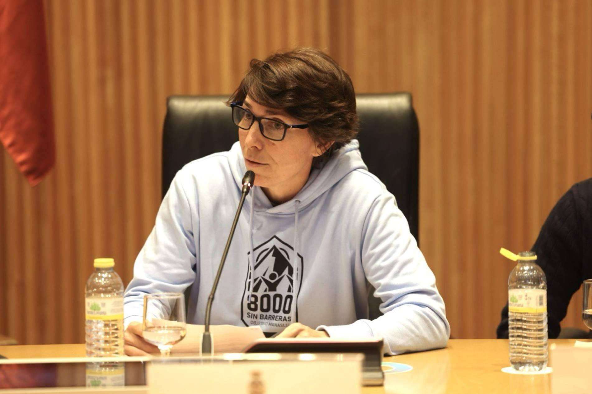 Vanesa Almeida emociona en el Congreso de los Diputados; 'No quiero que nadie más crezca sintiéndose rota'