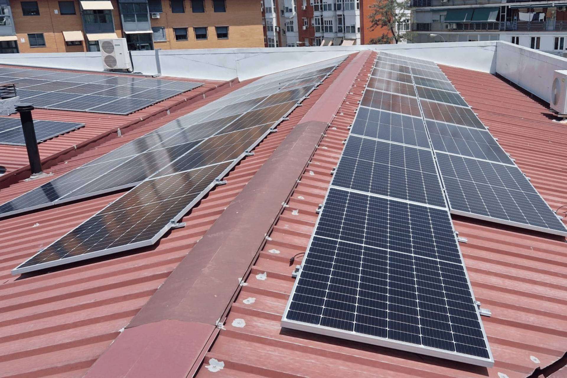 TUVATIO ayuda a las empresas a reducir su factura energética gracias al autoconsumo solar