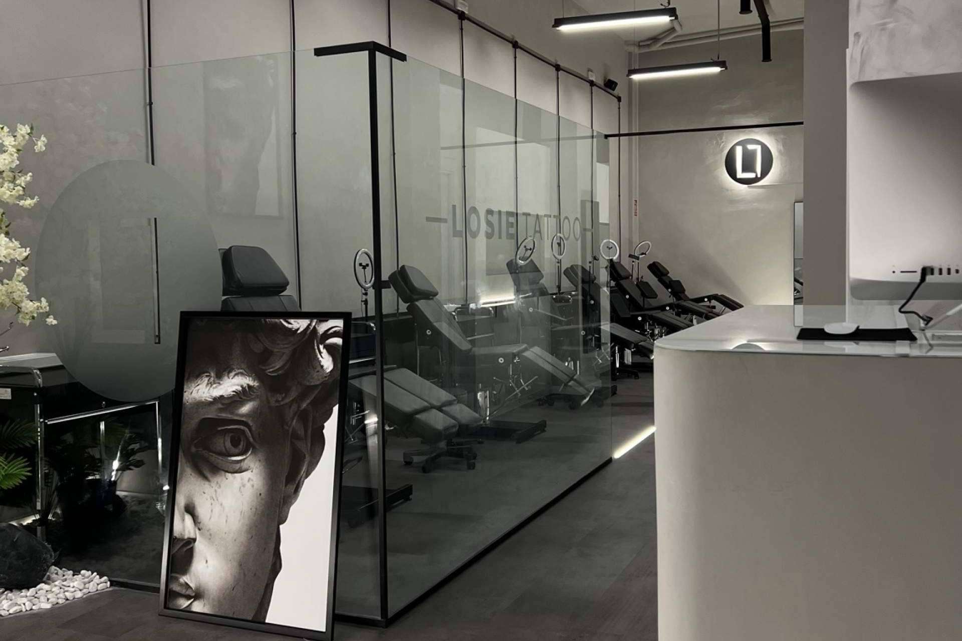 Losie Tattoo llega a Alicante; Uno de los mejores estudios de tatuajes en Murcia abre sus puertas en la Costa Blanca