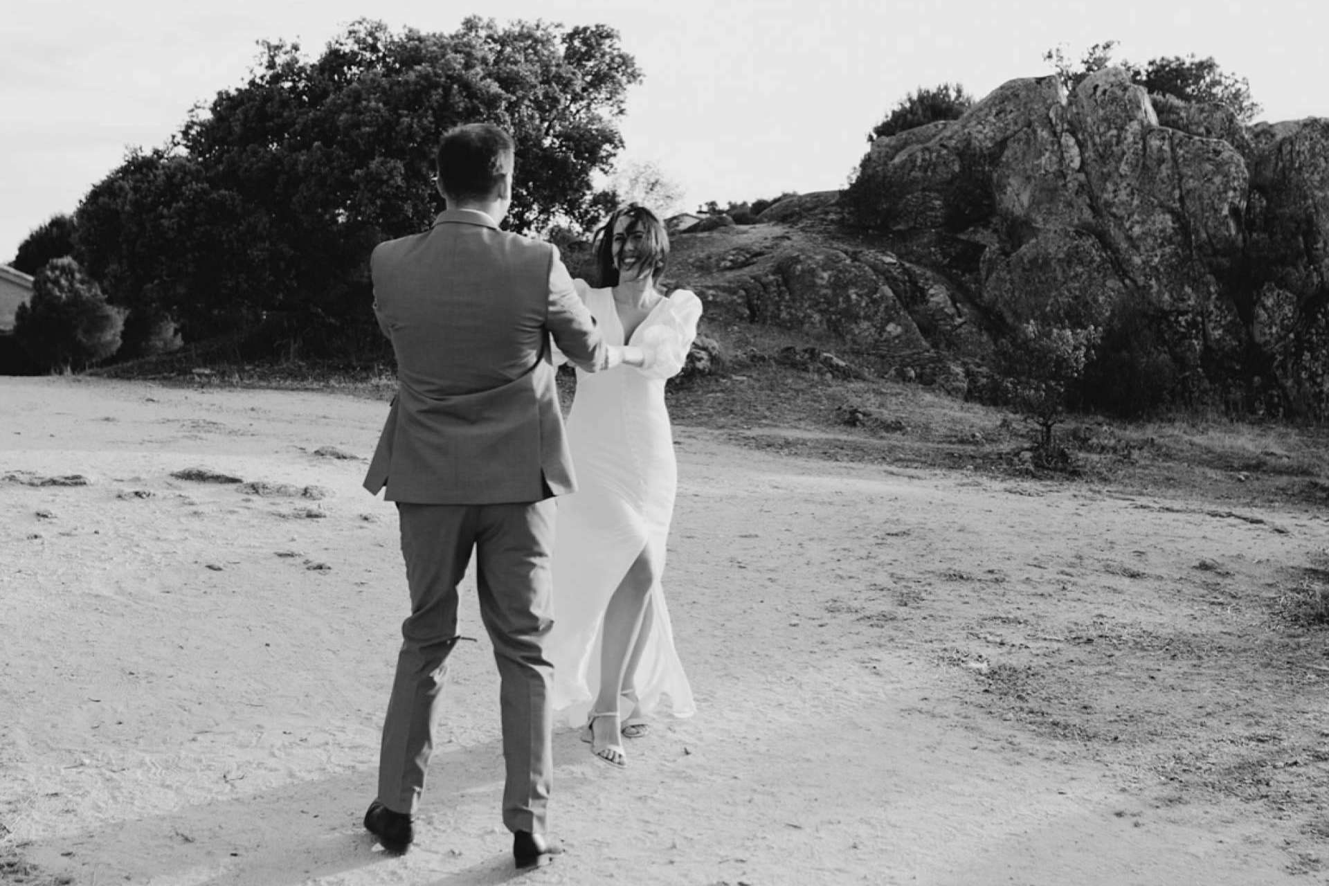 Fotógrafa de bodas con enfoque narrativo; Lucía de Haro y la historia detrás del instante