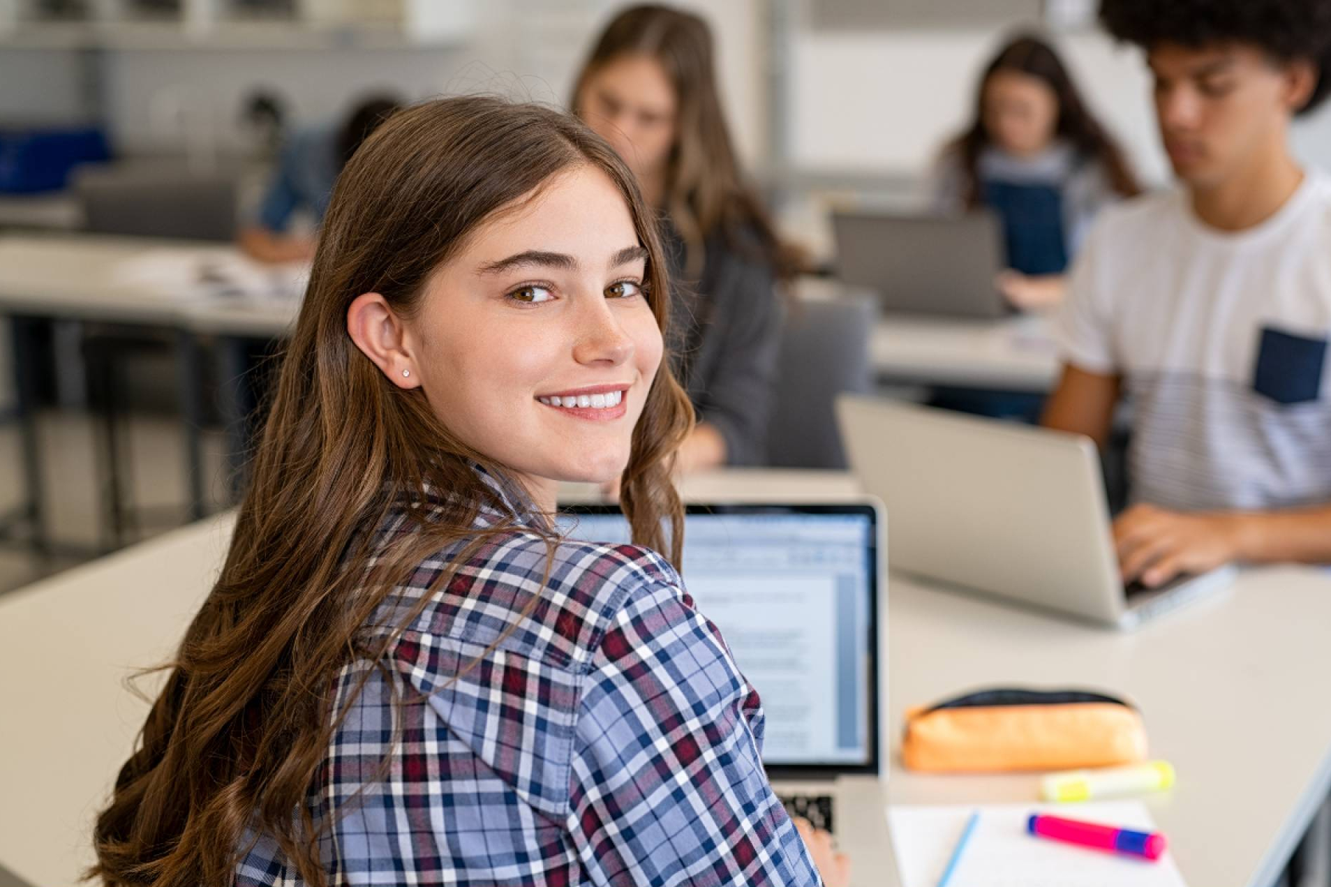 Cursalia.online revoluciona el aprendizaje con cursos desasistidos y materiales completos