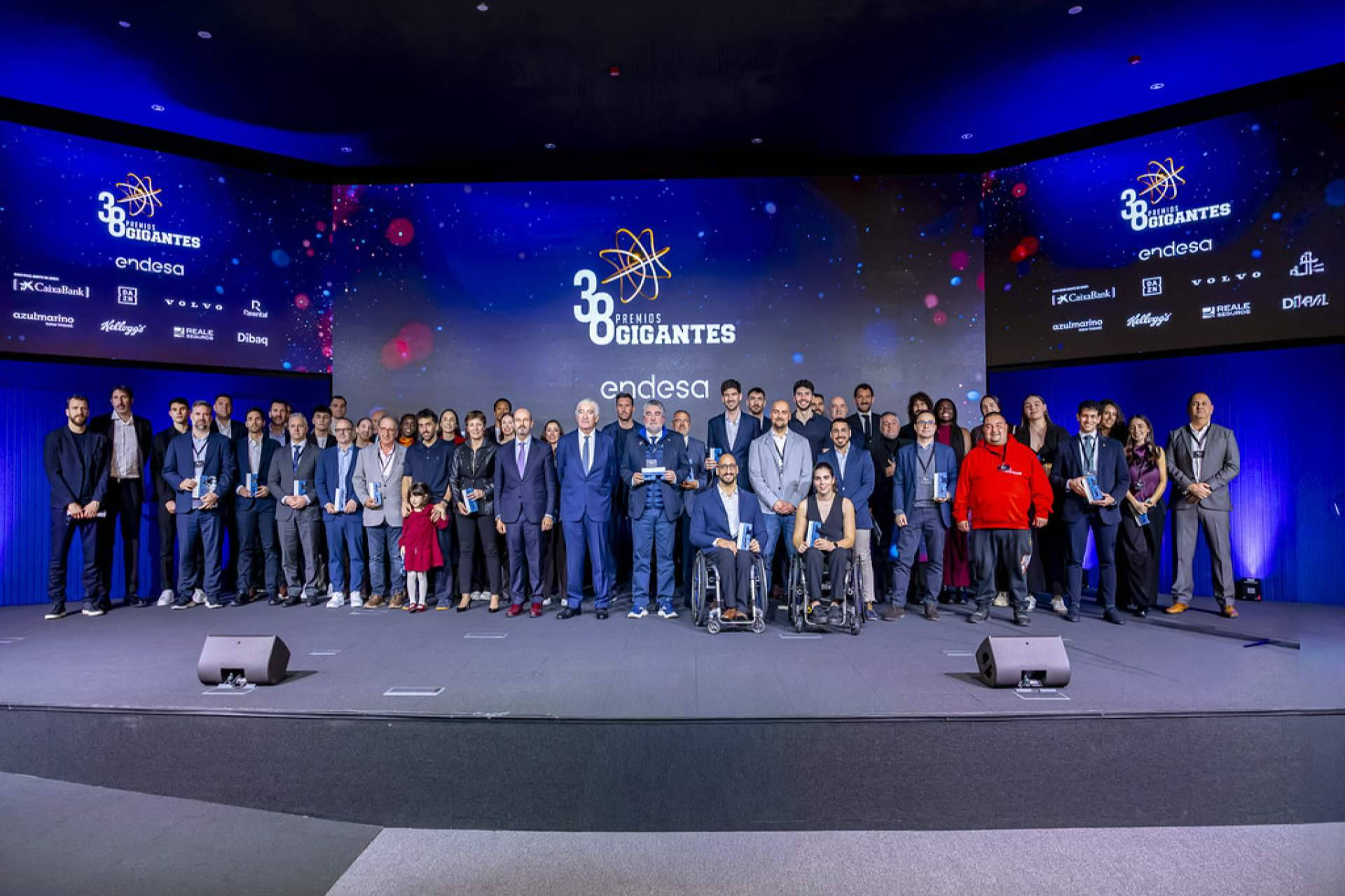 La Gala de los Premios Gigantes reúne a las grandes figuras del baloncesto en una edición histórica