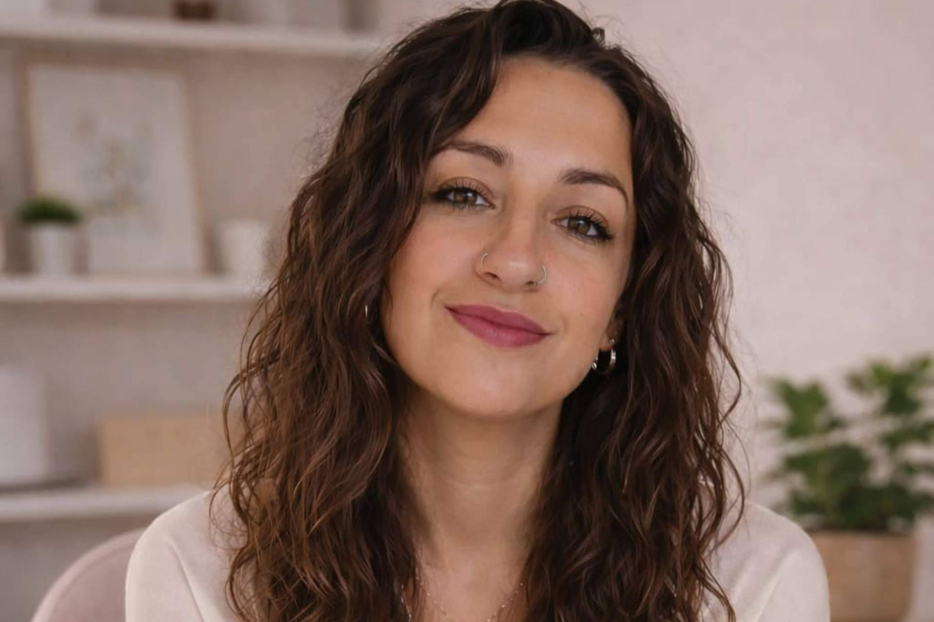 Ambra Silverio impulsa 'Amar sin perderte', una nueva mirada sobre las relaciones conscientes