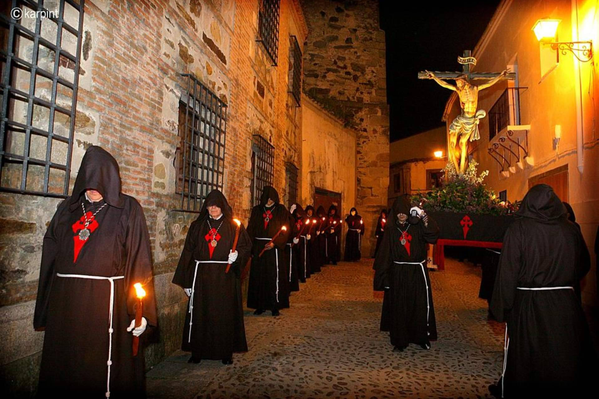 Seis destinos imprescindibles para vivir la Semana Santa más auténtica en España